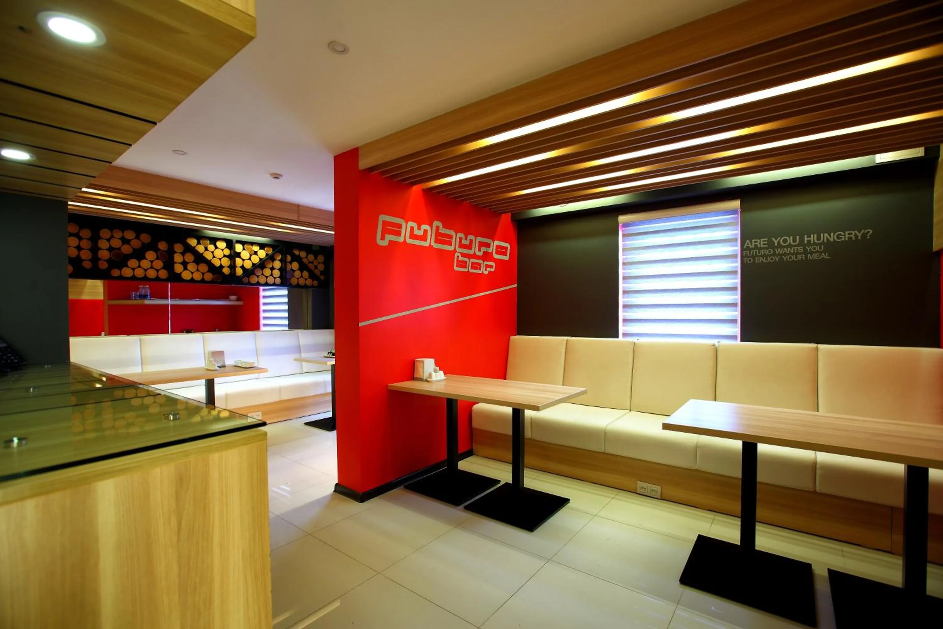 Restaurant/places to eat in Futuro Hotel Bishkek