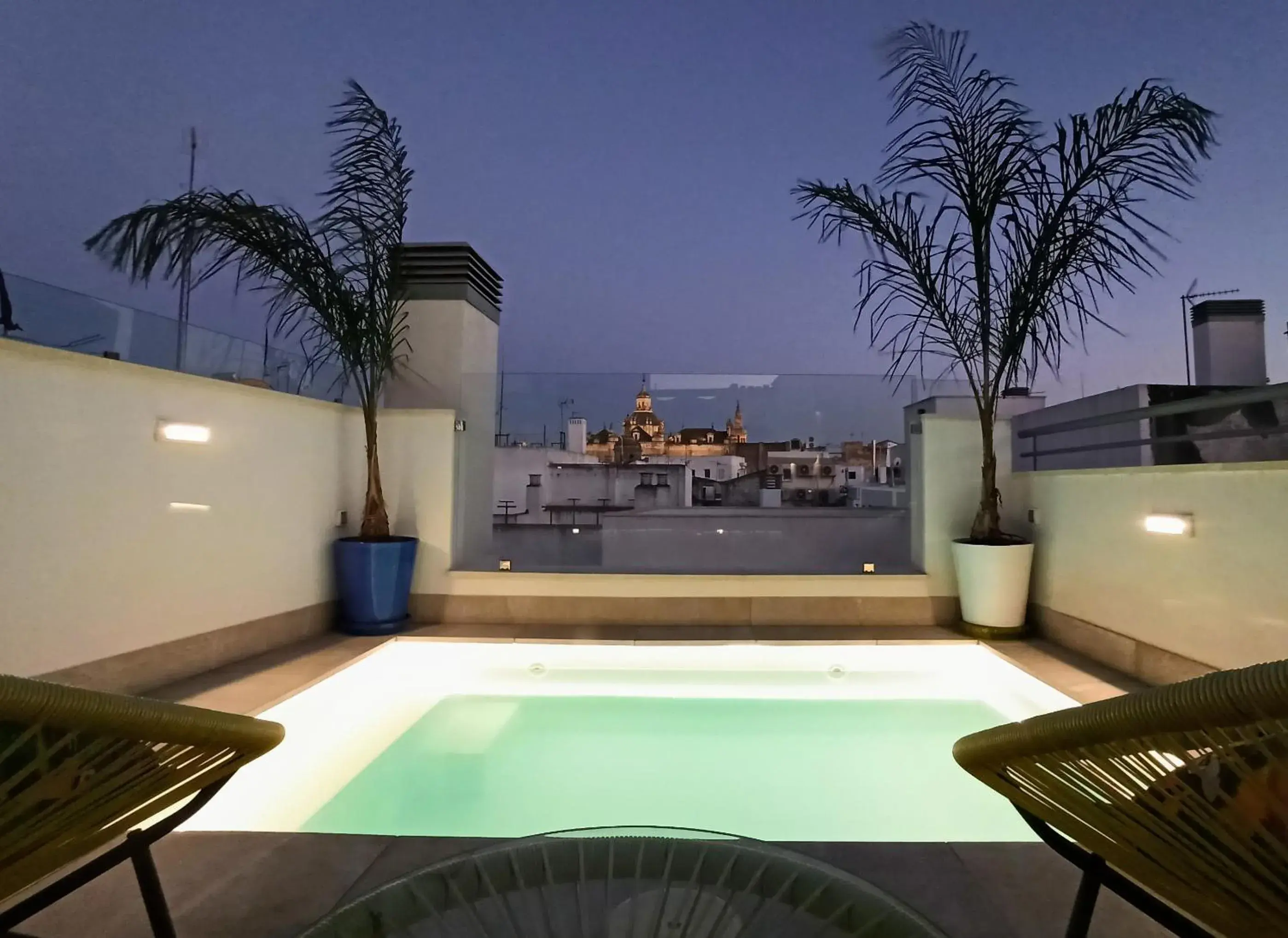 Luxury Penthouse with private pool Setas monument Luxury Penthouse with private pool Setas monument