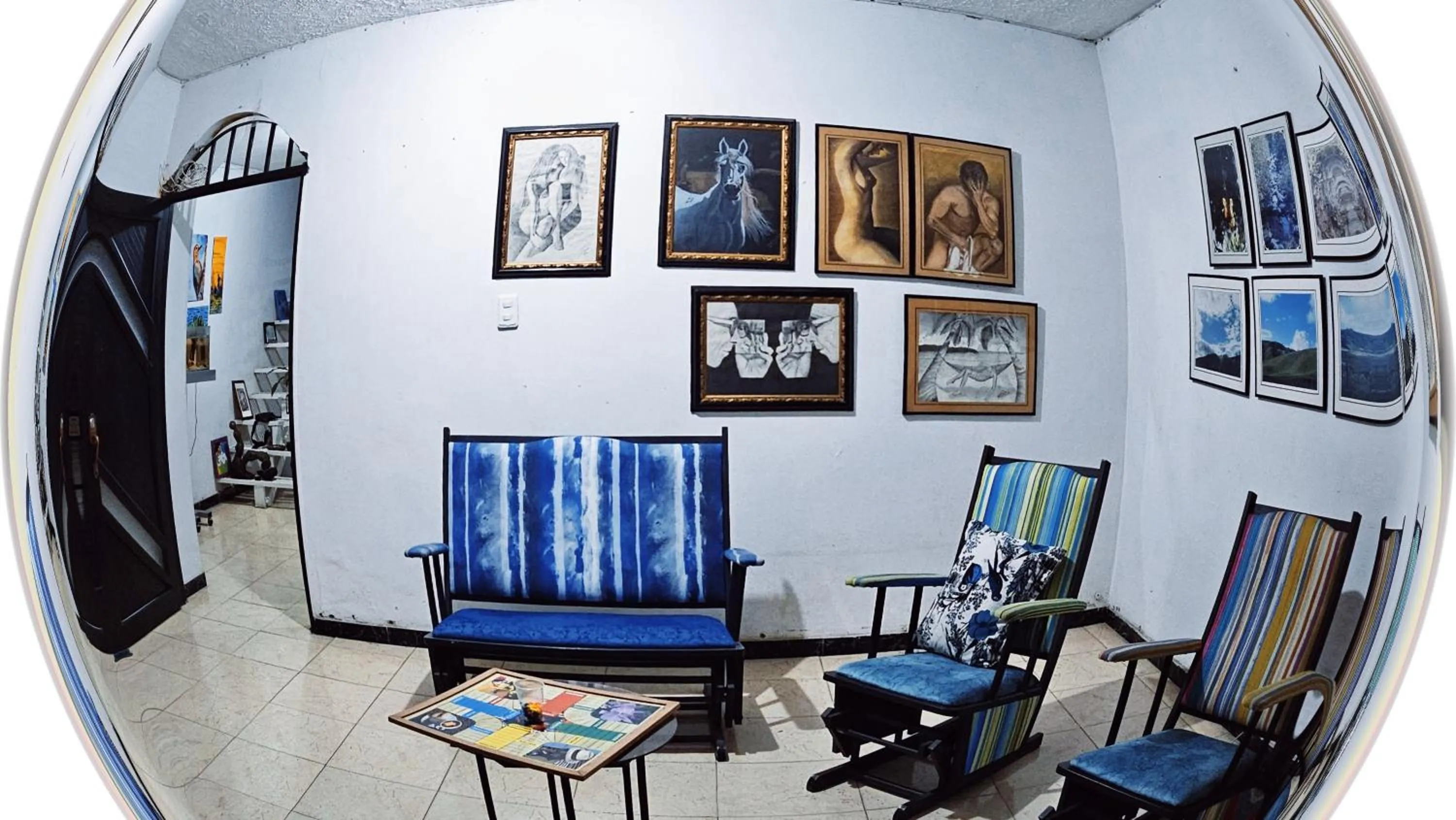 TV and multimedia in Mom's house Colombia