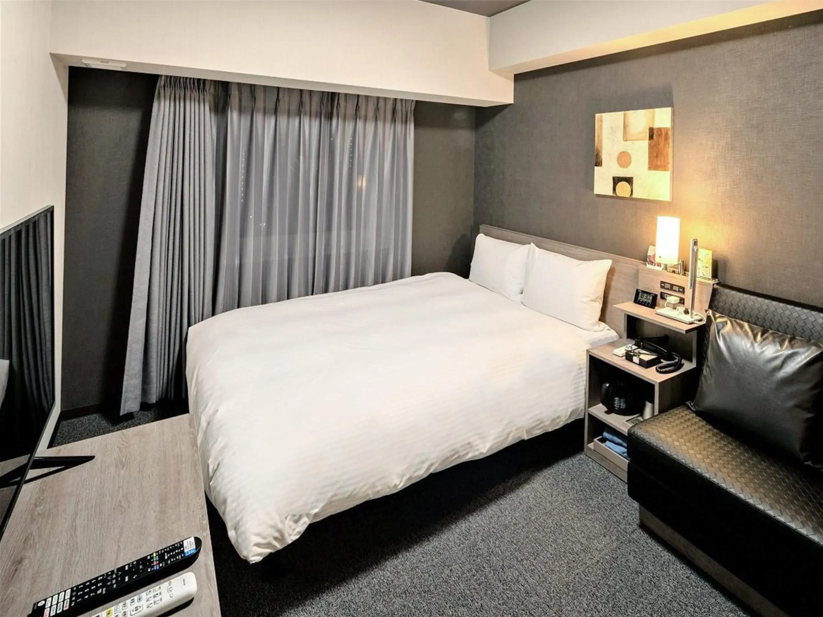 Semi Double Room - single occupancy - Non-Smoking in Hotel Route Inn Matsuyama -Katsuyama Dori- Semi Double Room - single occupancy - Non-Smoking in Hotel Route Inn Matsuyama -Katsuyama Dori-