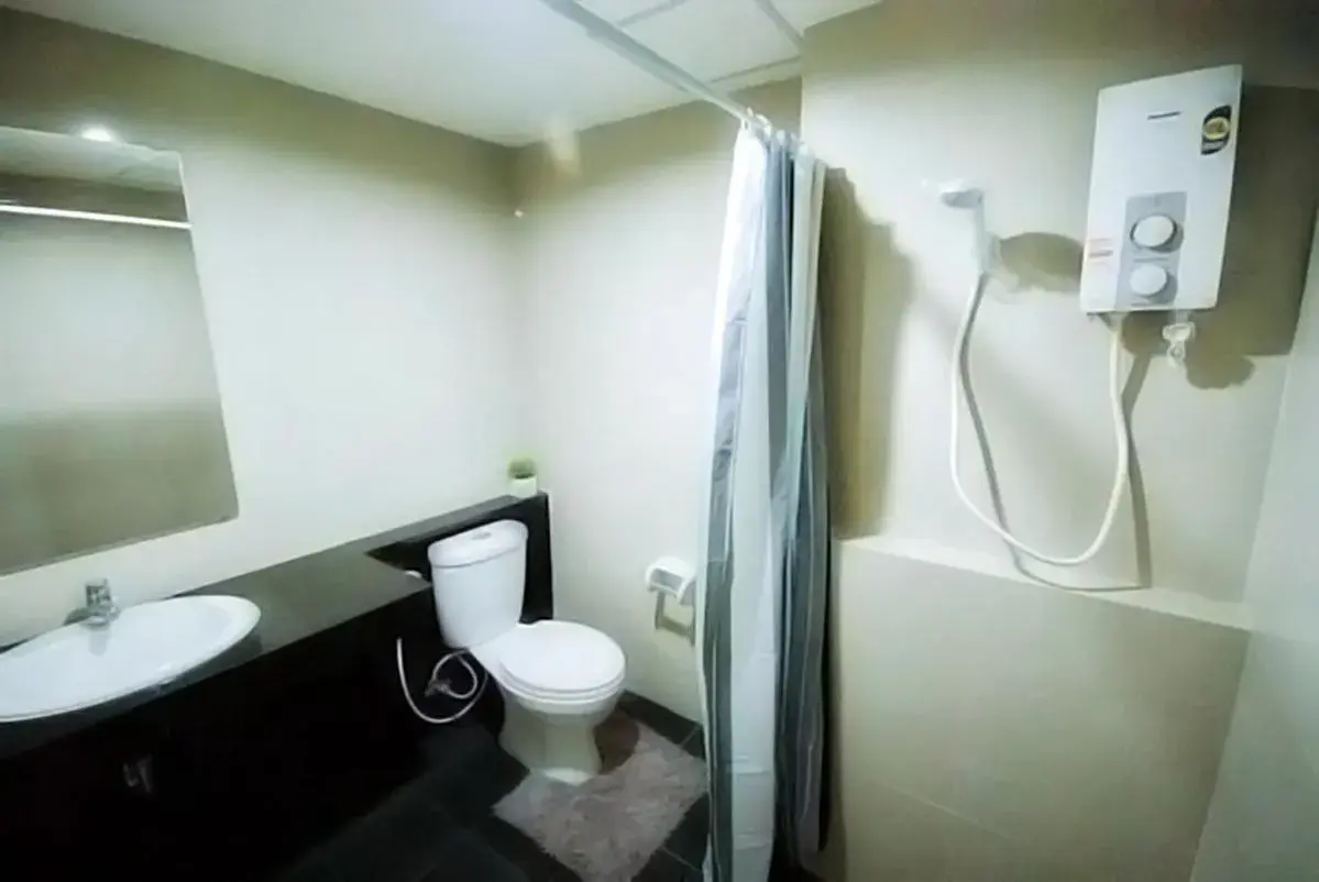 Bathroom in Jpark Residences at Thammasat Rangsit Bathroom in Jpark Residences at Thammasat Rangsit