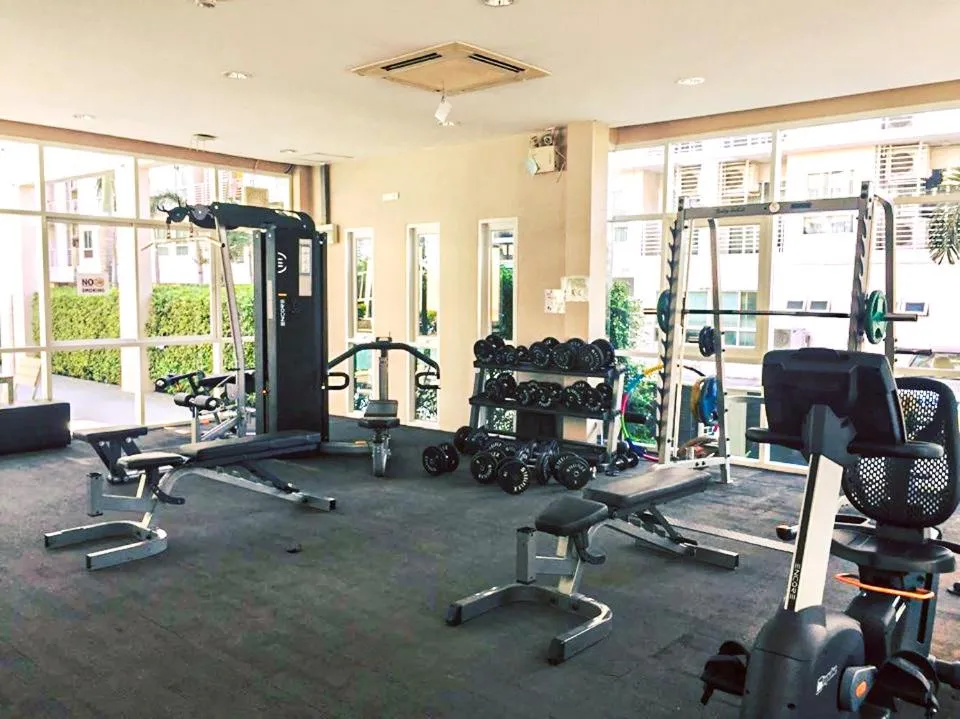 Fitness centre/facilities in Jpark Residences at Thammasat Rangsit