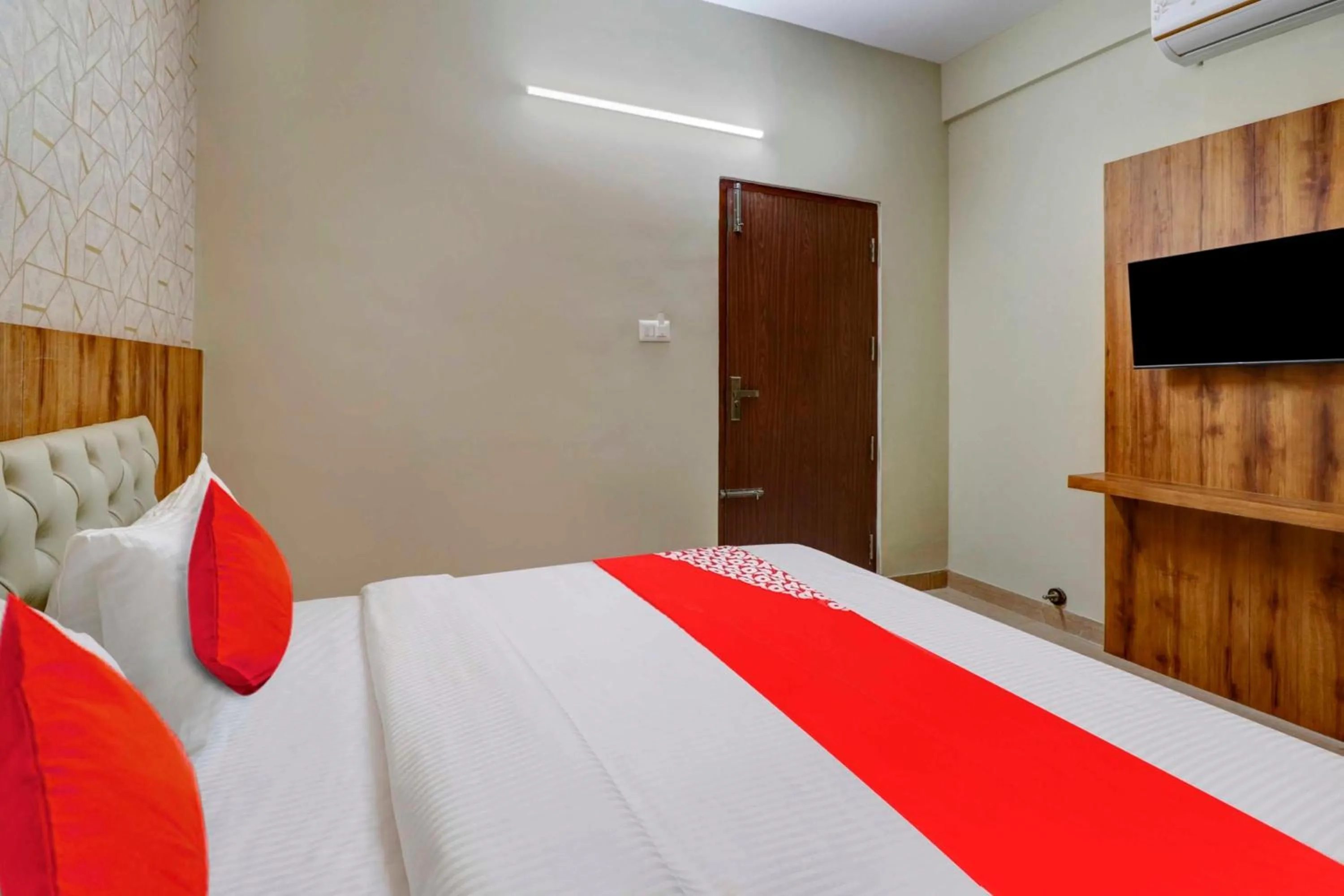Bedroom, Bed in Collection O Global Stay Near Kengeri Bus Terminal Metro Station