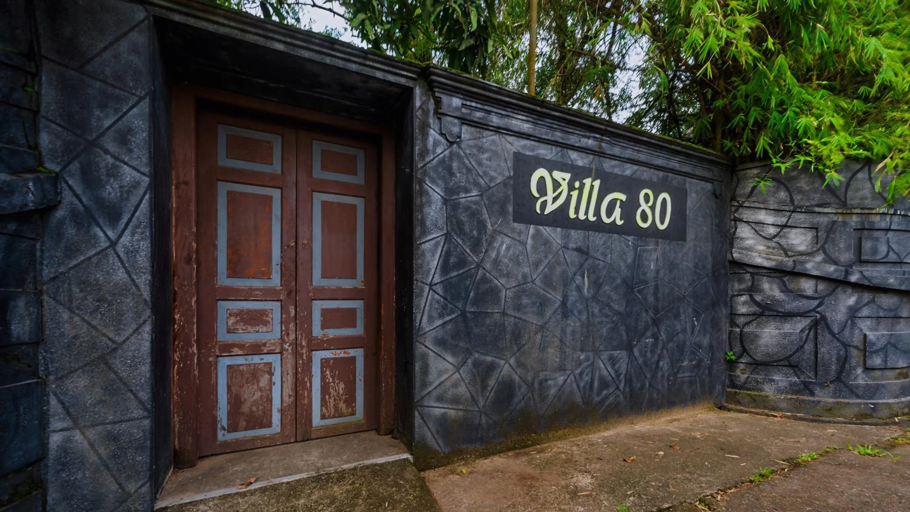 Villa 80
