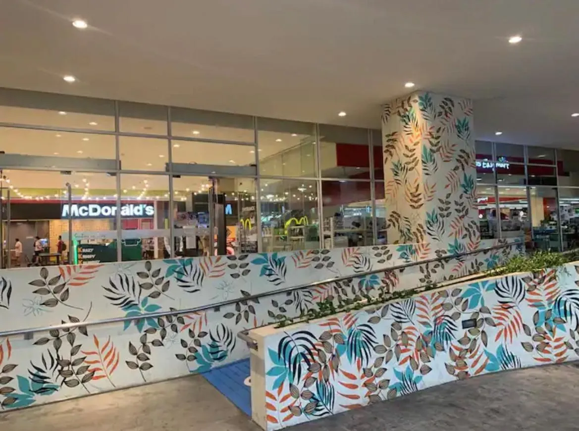 San Lorenzo place condo