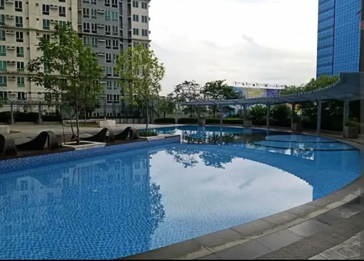 San Lorenzo place condo