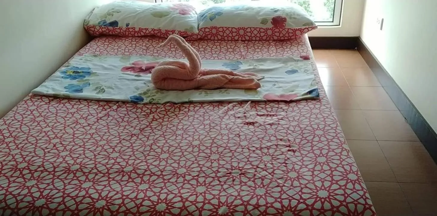 San Lorenzo place condo