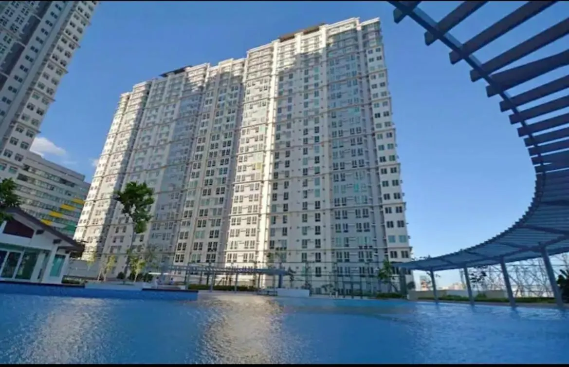 San Lorenzo place condo