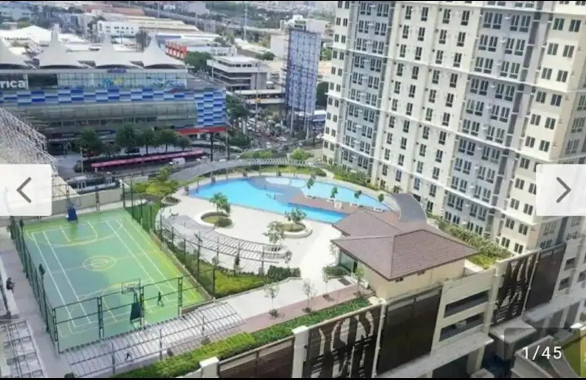 San Lorenzo place condo