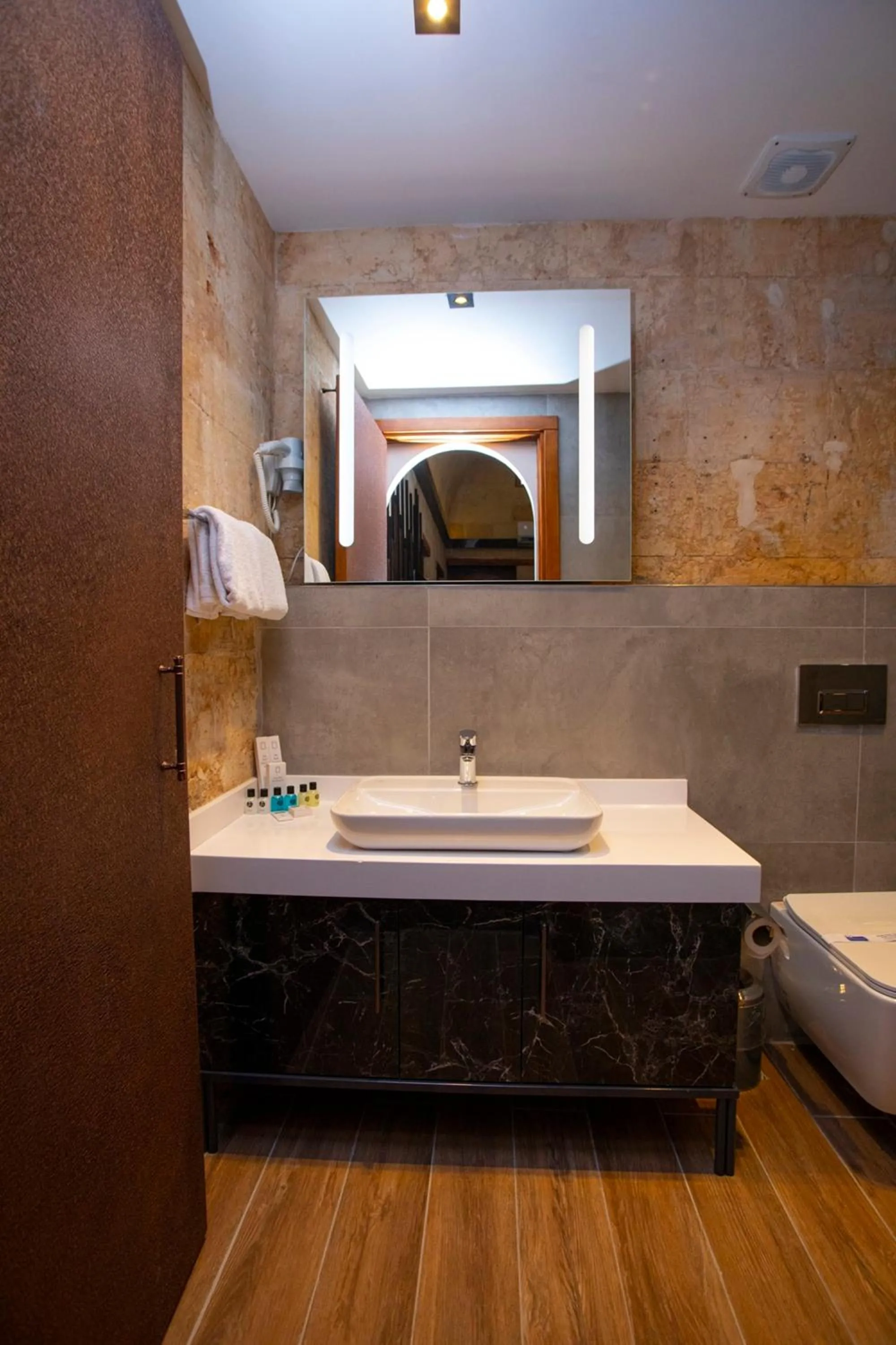 Bathroom in Bayazhan Hotel ve Restaurant