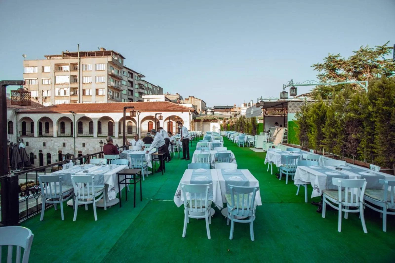 Restaurant/places to eat in Bayazhan Hotel ve Restaurant