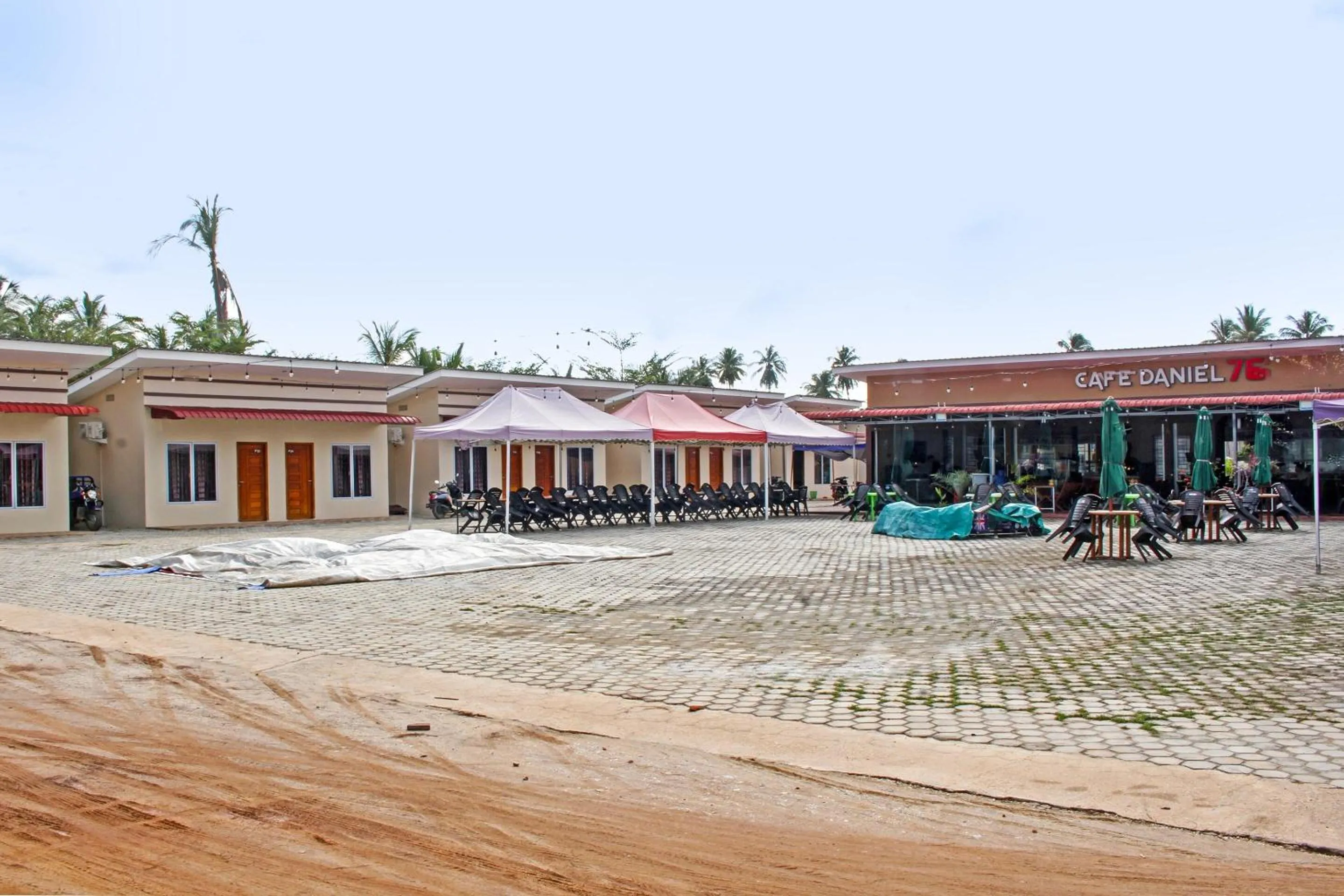 Facade/entrance in Hotel O Homestay Daniel 76NearTaman Hijau Karimun