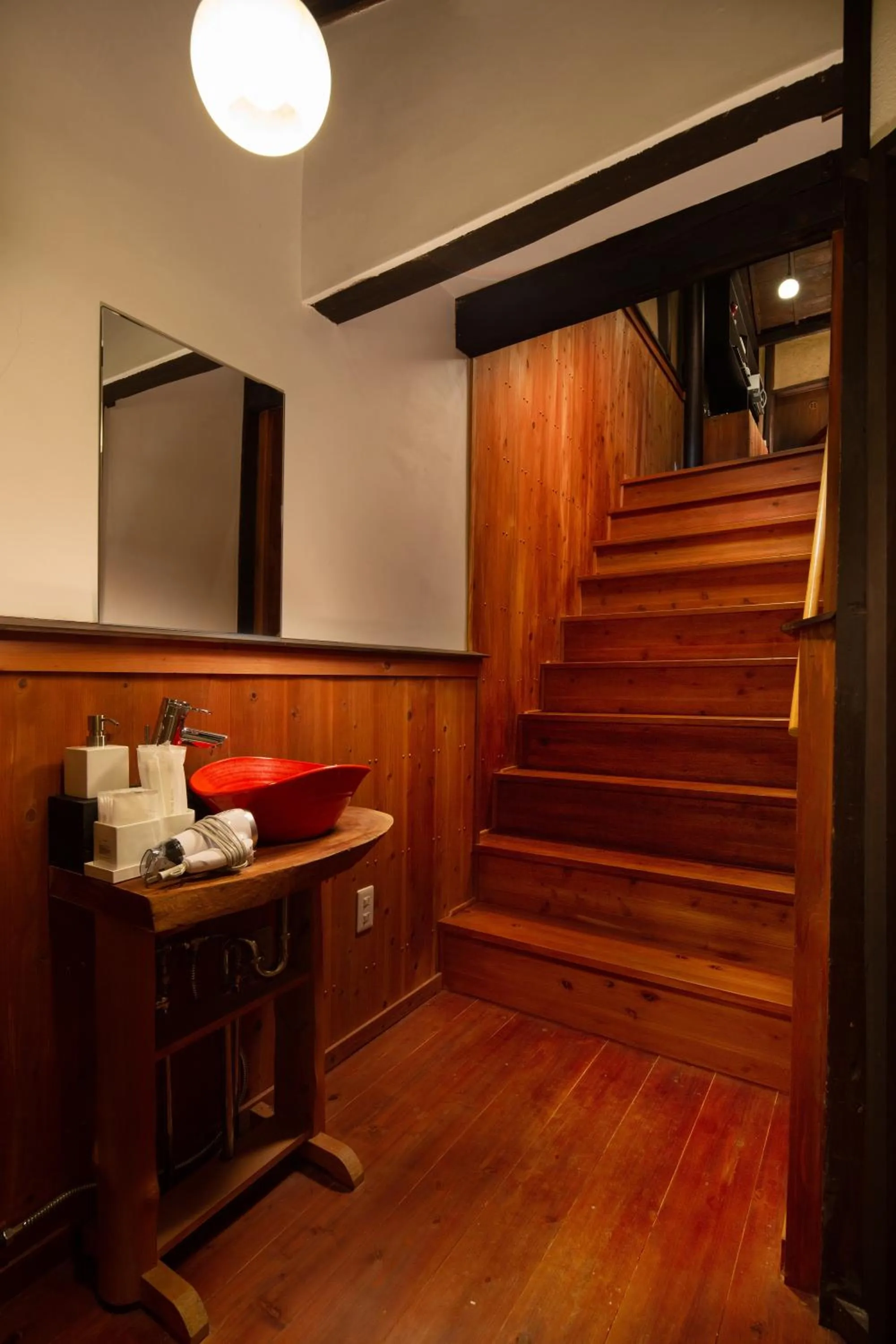 Area and facilities in Kanade Fushimiinari