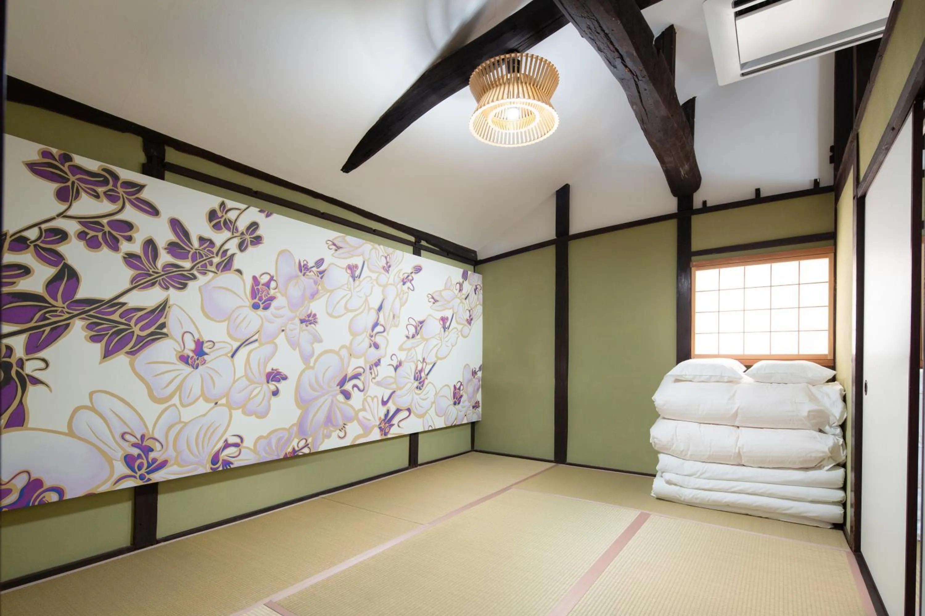 Photo of the whole room, Bed in Kanade Fushimiinari