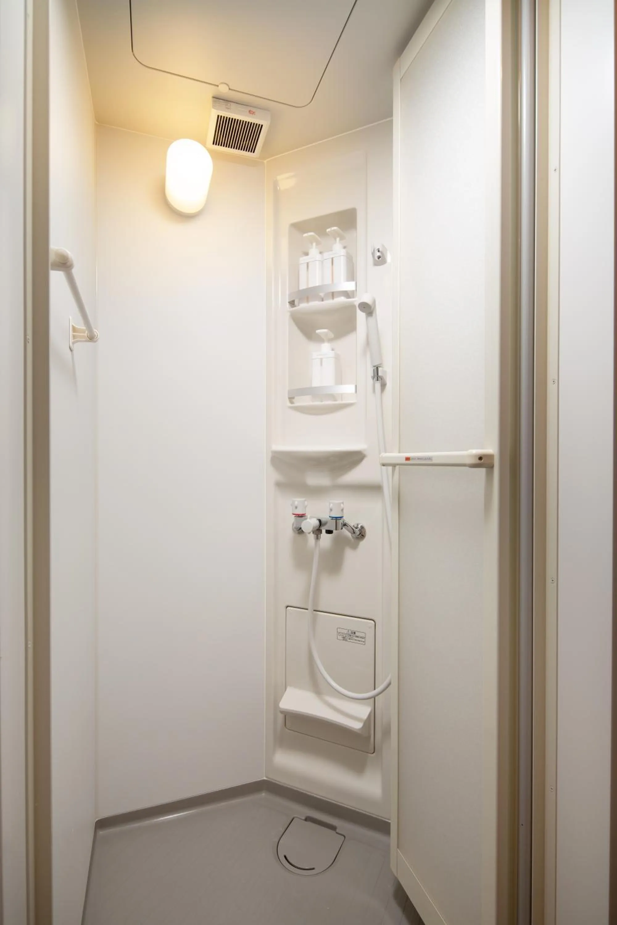 Bathroom in Kanade Fushimiinari