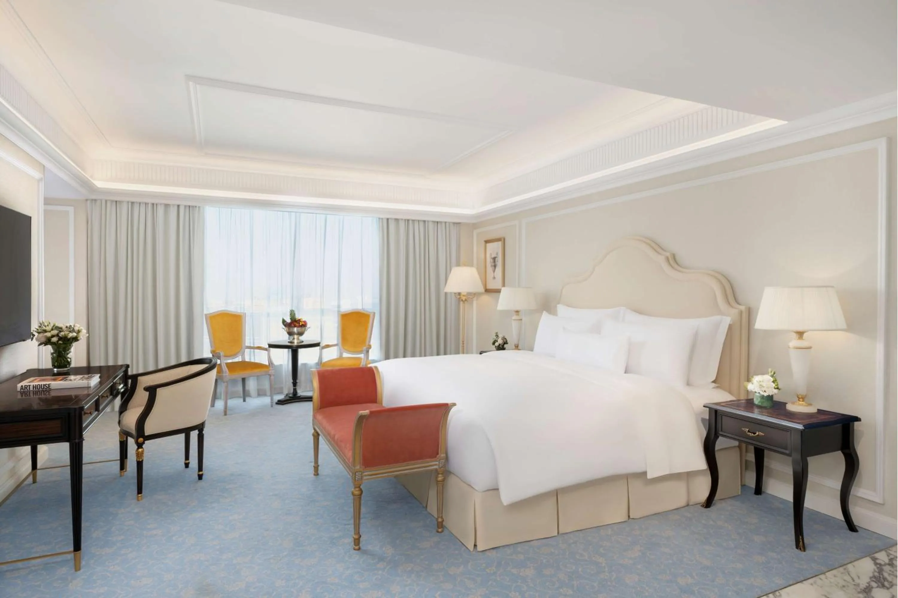 Bedroom, Bed in The Plaza Doha, LXR Hotels & Resorts
