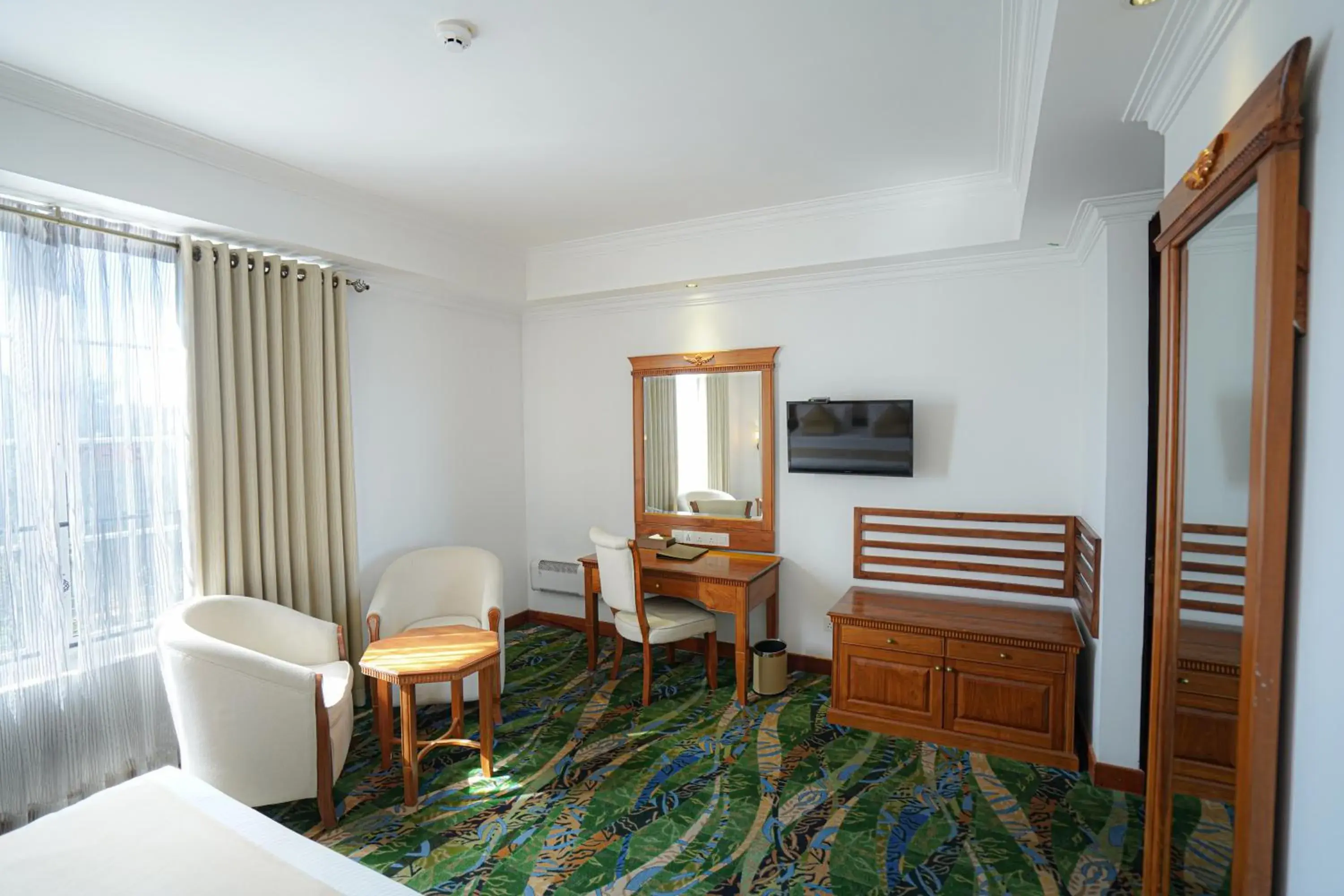 Deluxe Triple Room with Free Benefits in Araliya Green Hills - Where Historic Charm Mingles with Natural Beauty Deluxe Triple Room with Free Benefits in Araliya Green Hills - Where Historic Charm Mingles with Natural Beauty