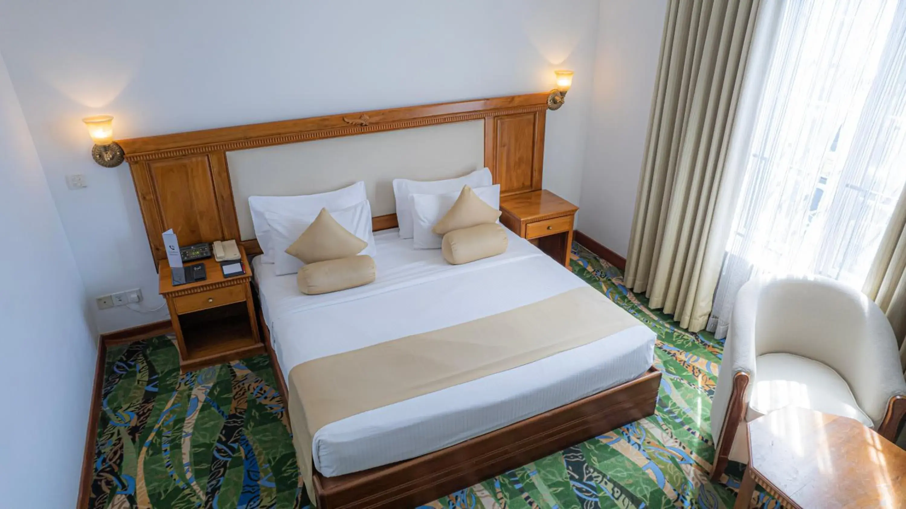 Deluxe Double Room with Free Benefits - single occupancy in Araliya Green Hills - Where Historic Charm Mingles with Natural Beauty Deluxe Double Room with Free Benefits - single occupancy in Araliya Green Hills - Where Historic Charm Mingles with Natural Beauty