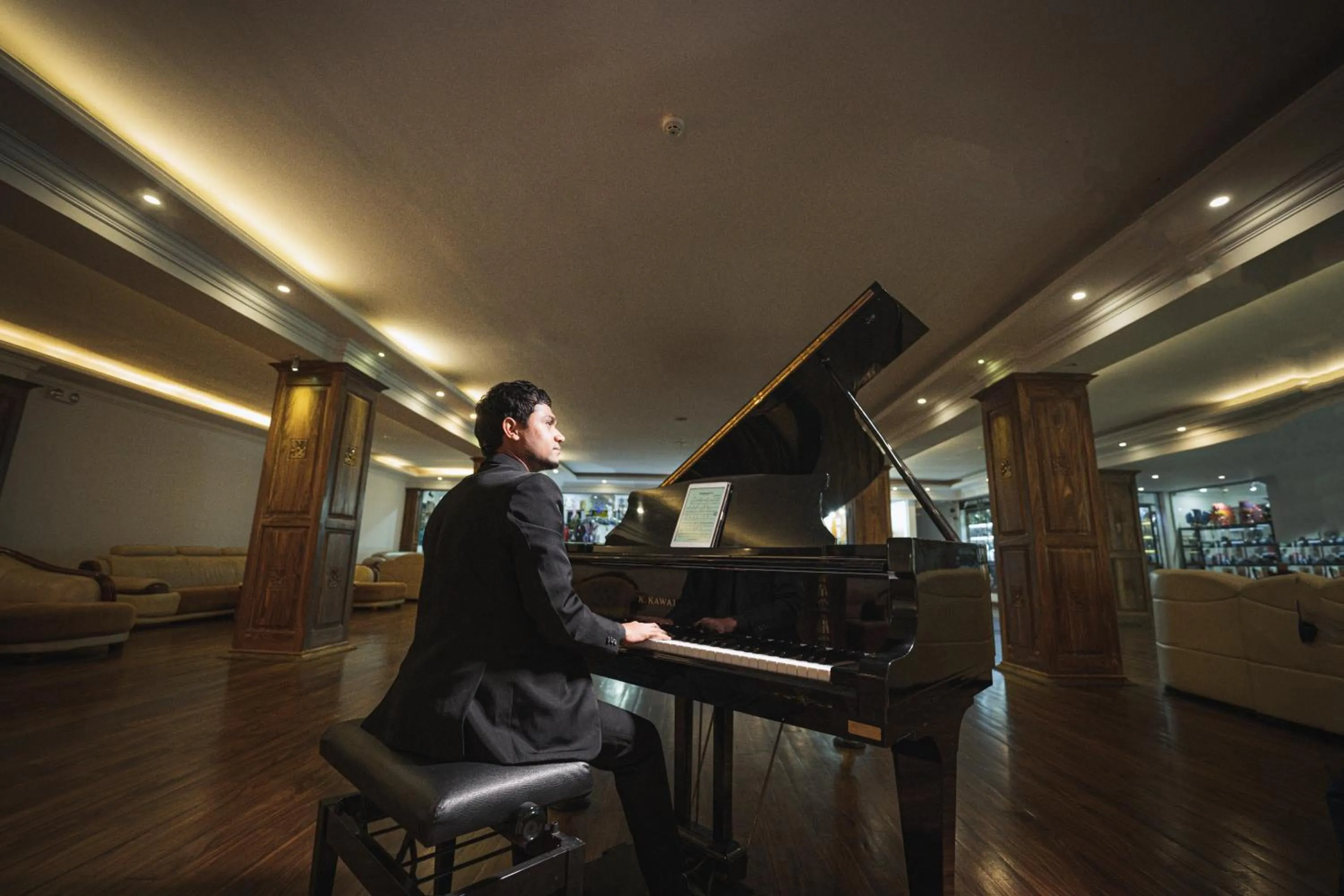 Entertainment in Araliya Green Hills - Where Historic Charm Mingles with Natural Beauty