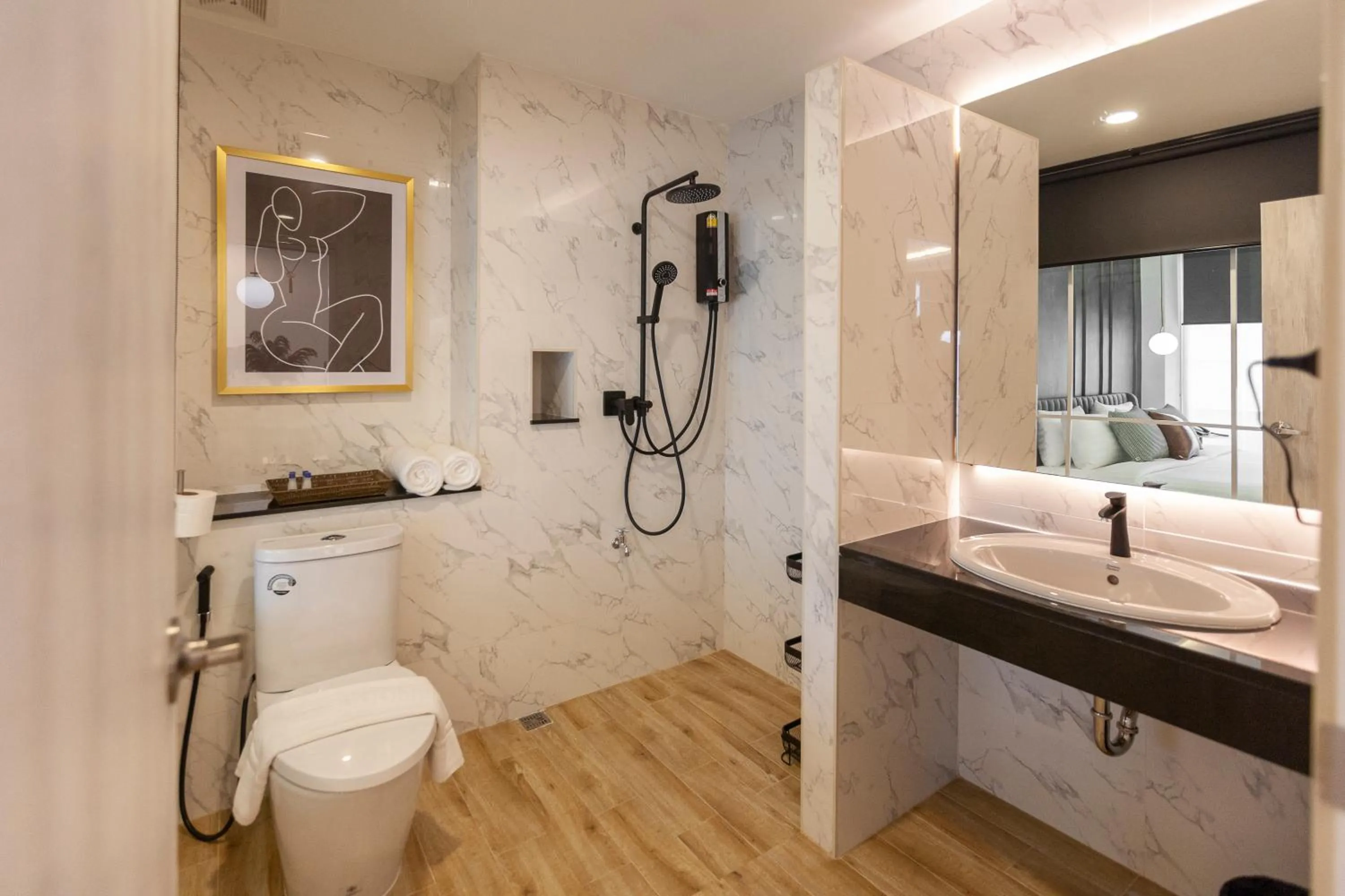 Shower in R2 Hotel Chiangmai