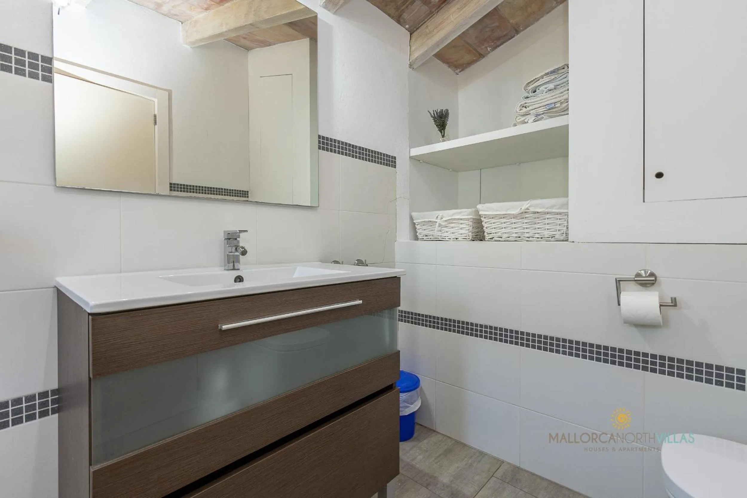 Kitchen or kitchenette in Villa Les Oliveres Petites de un dormitorio