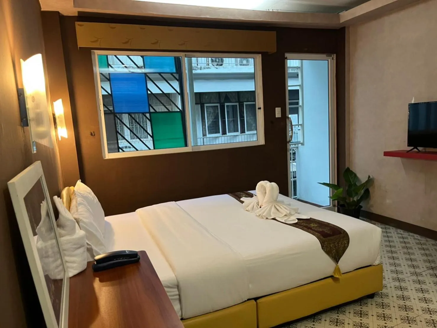 Bed in Cozy rooms Asoke