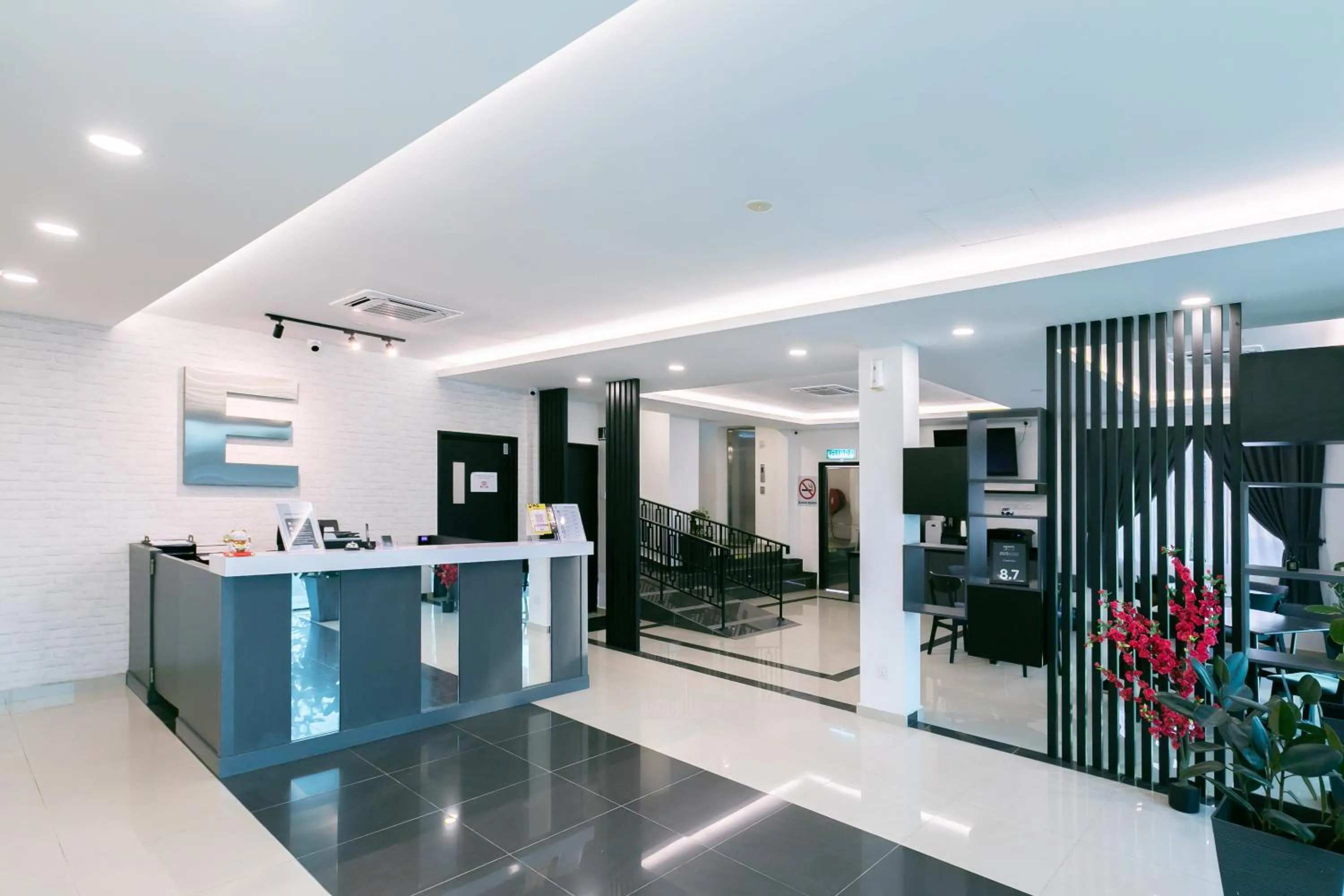 Lobby or reception in E Hotel Kulim