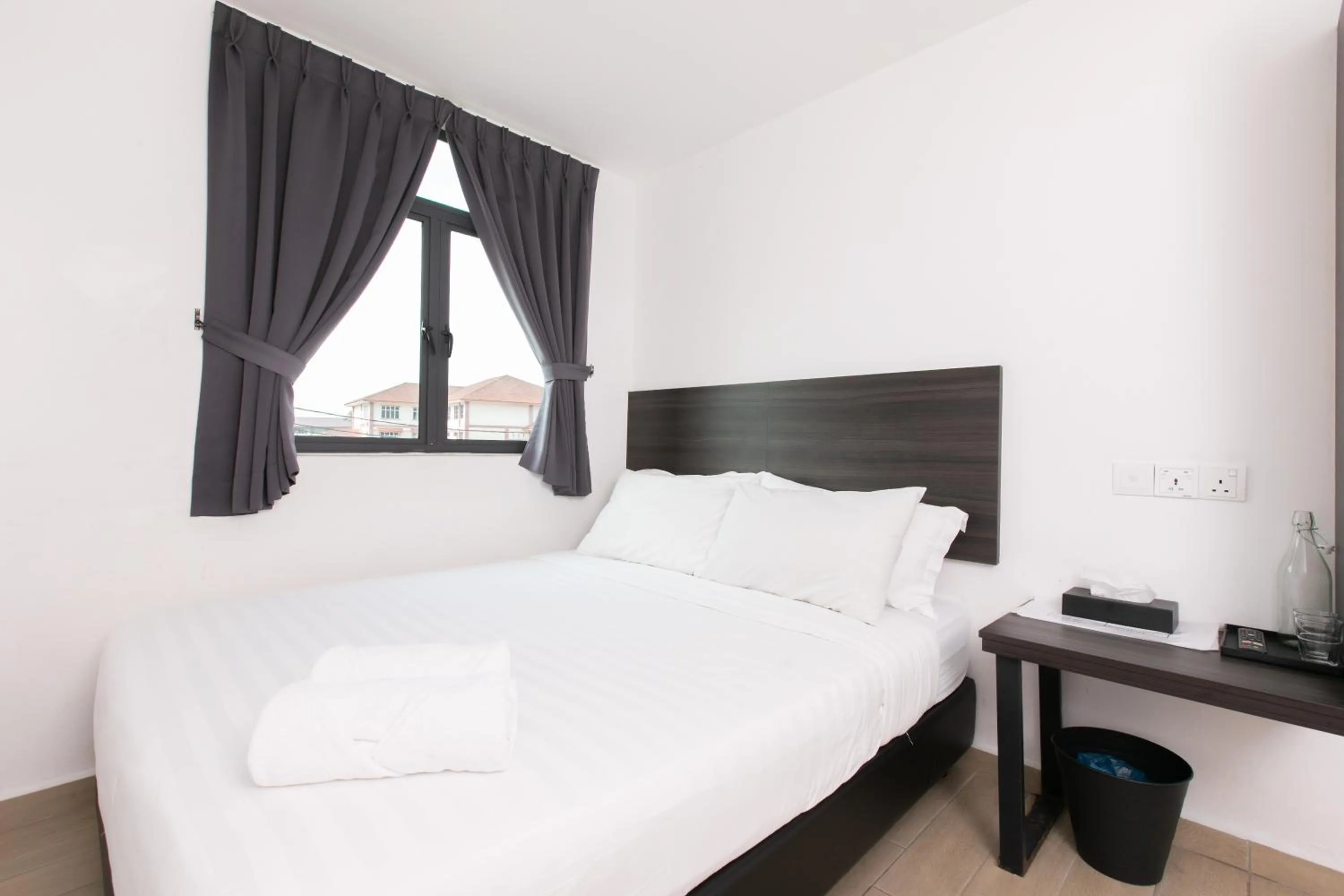 Bedroom, Bed in E Hotel Kulim