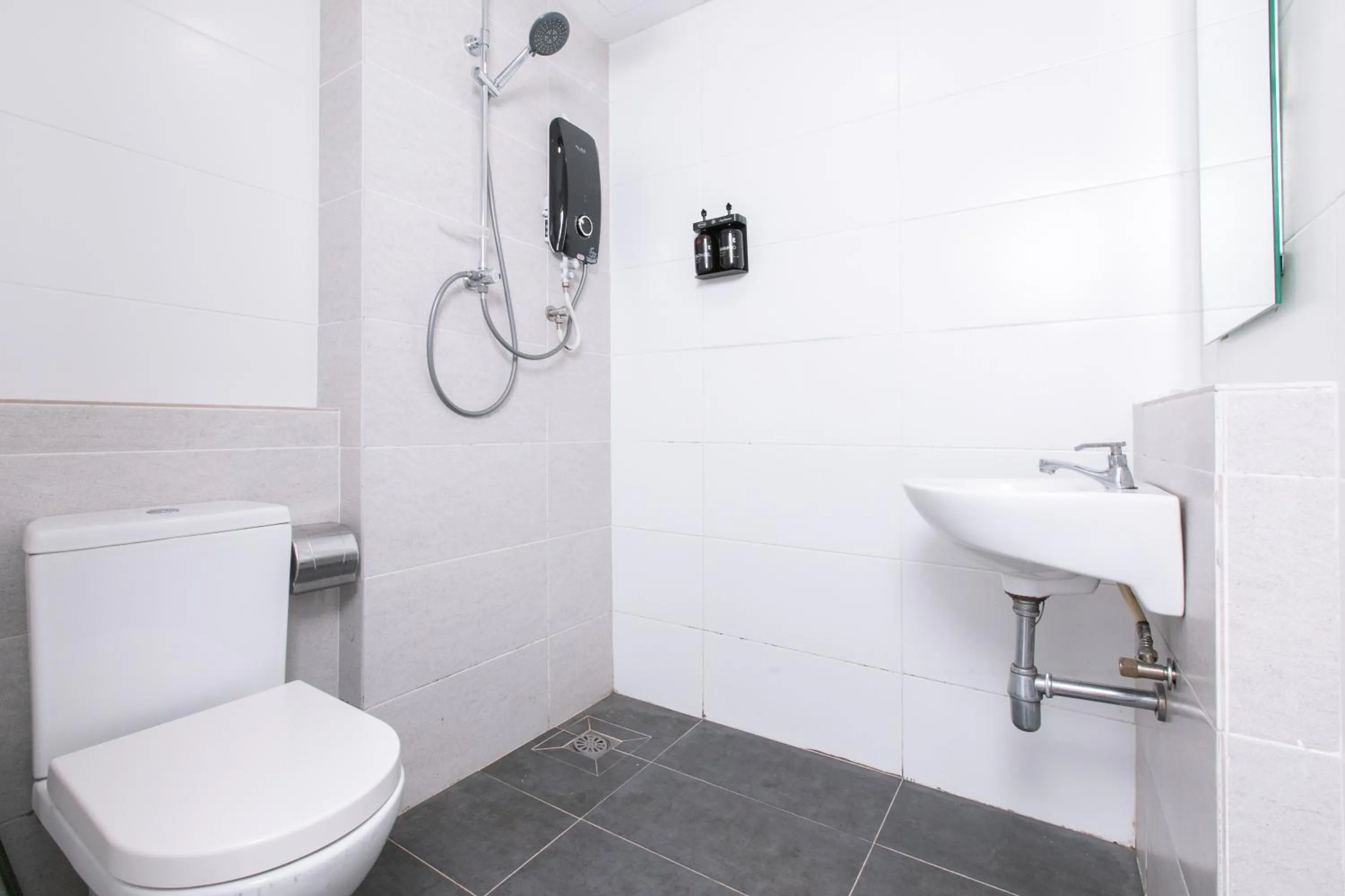 Bathroom in E Hotel Kulim