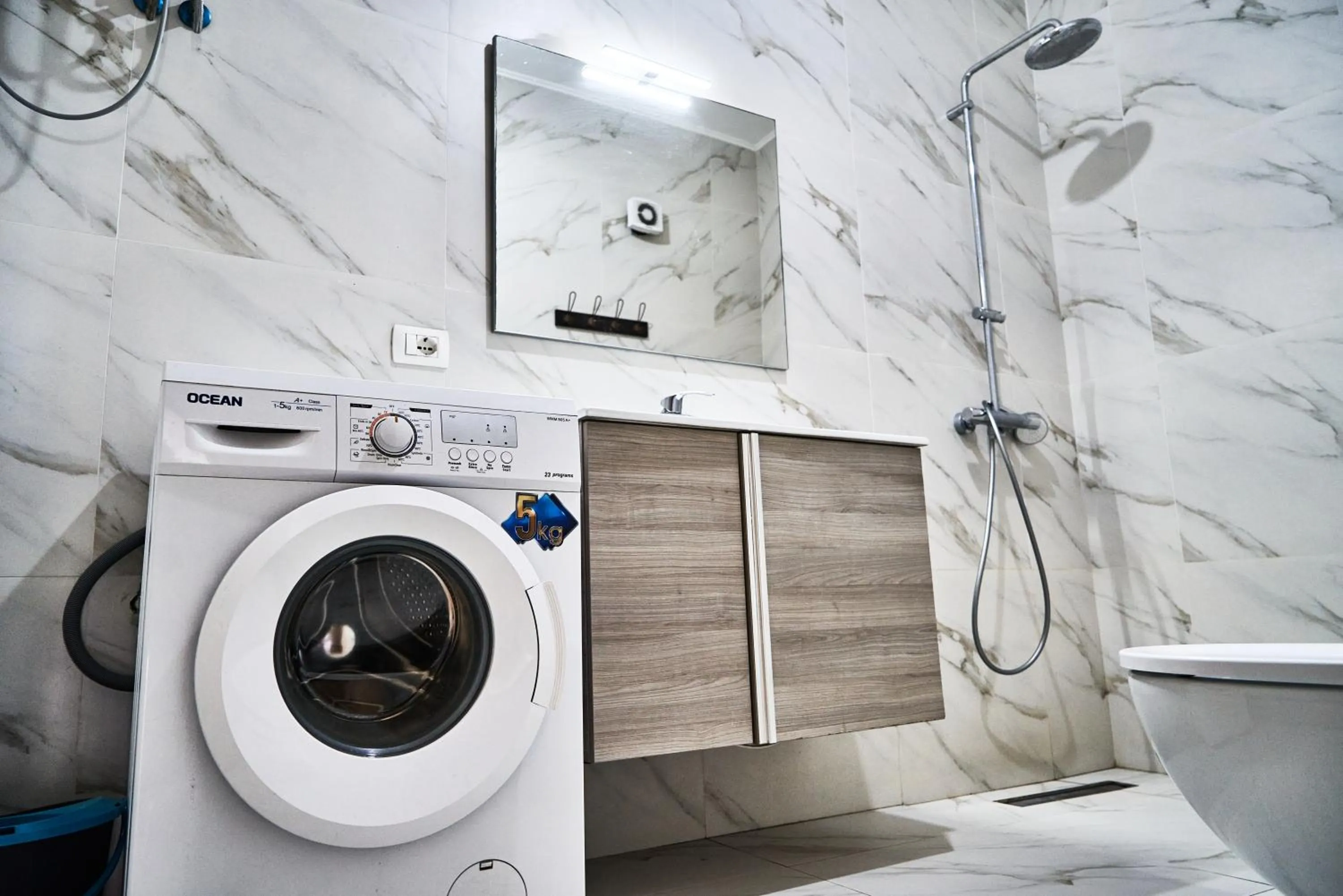 Bathroom in Kalpazo Home Tirana 21