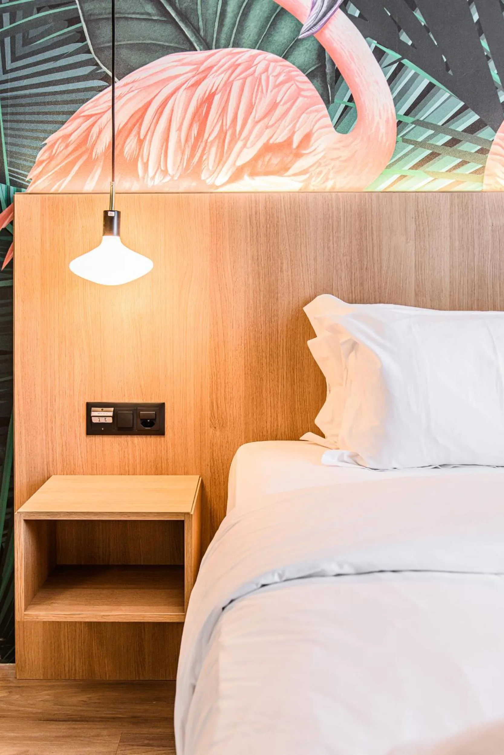 Bed in Afterwork Hotel