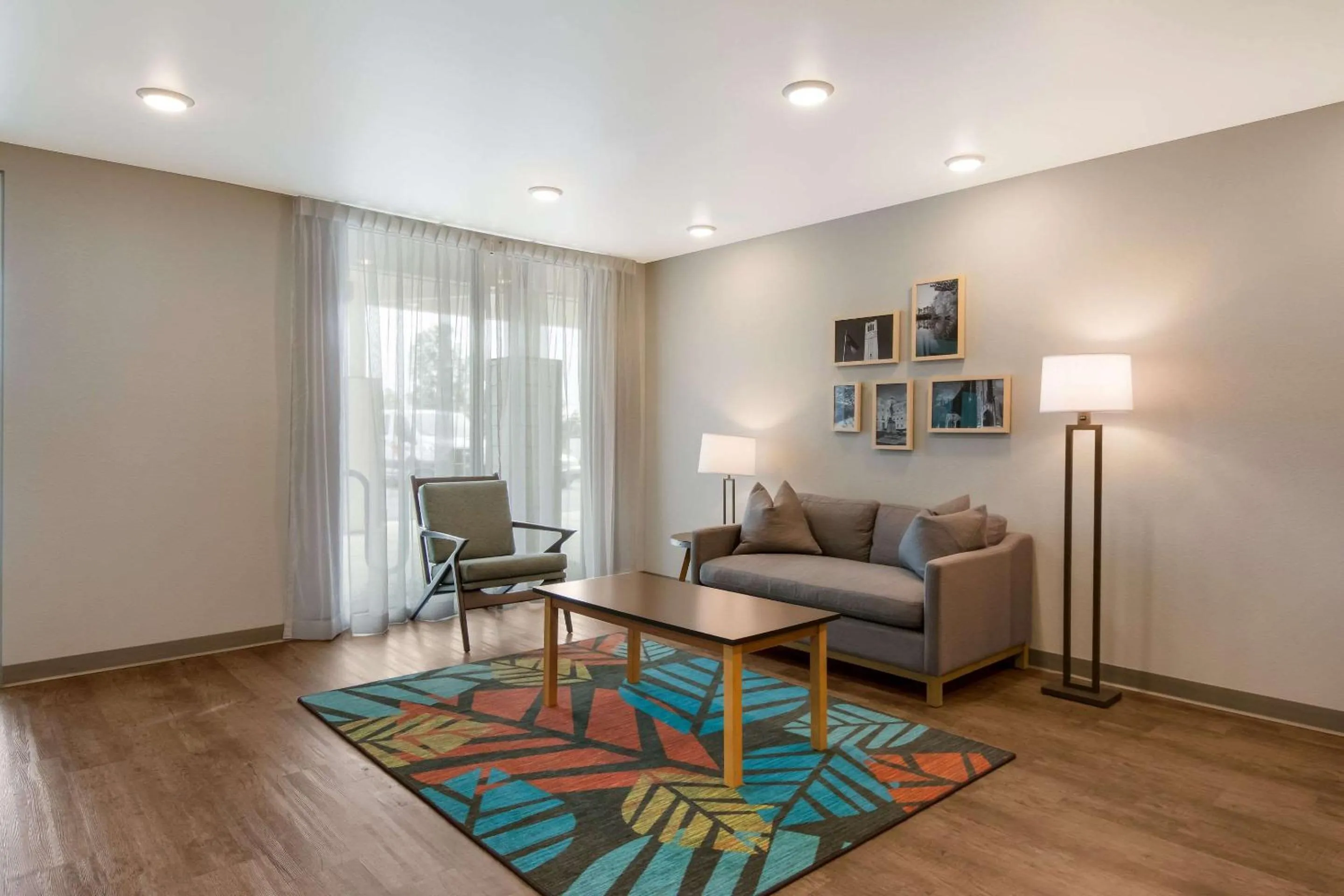 Lobby or reception in WoodSpring Suites Morrisville - Raleigh Durham Airport
