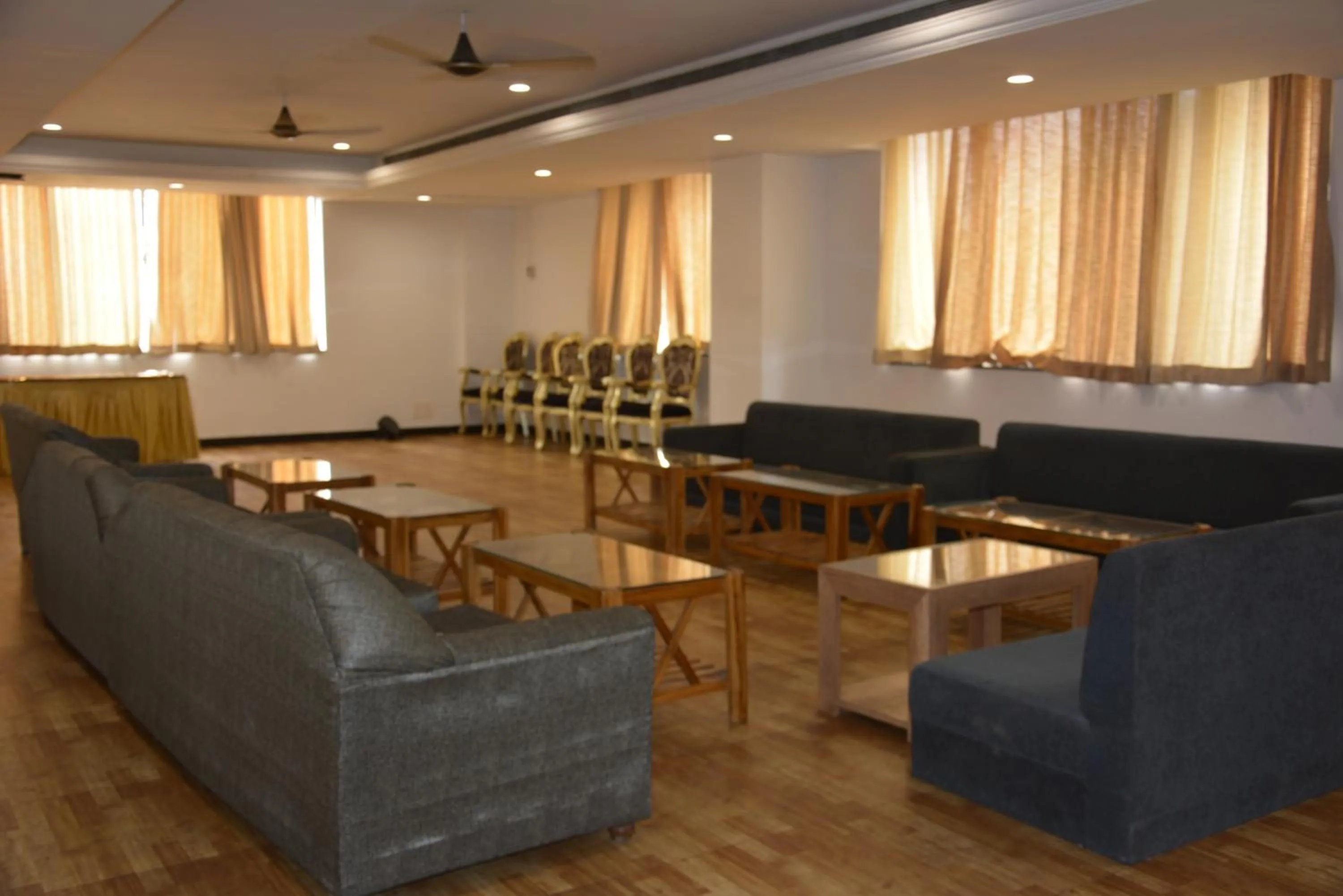 Seating area in TGN SUITES - HOTEL