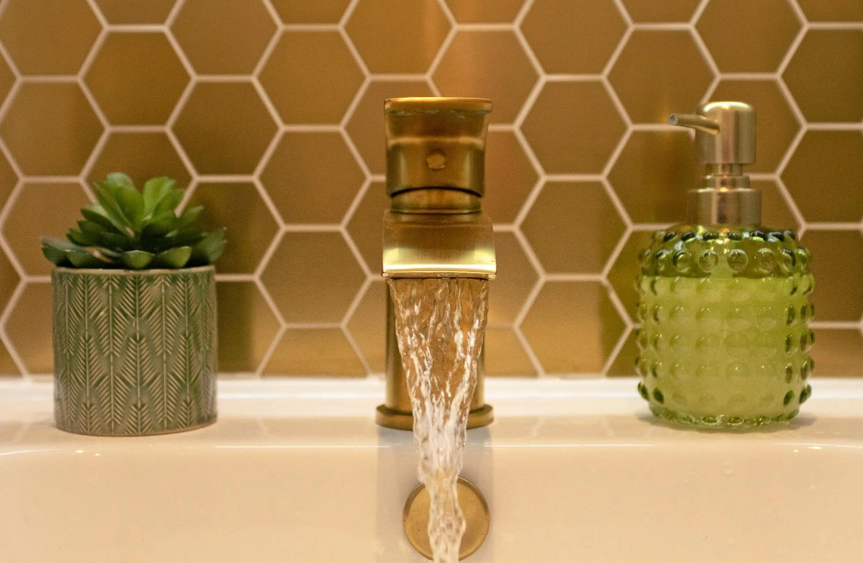 Kitchen or kitchenette in The Belfast Boutique Central Cozy