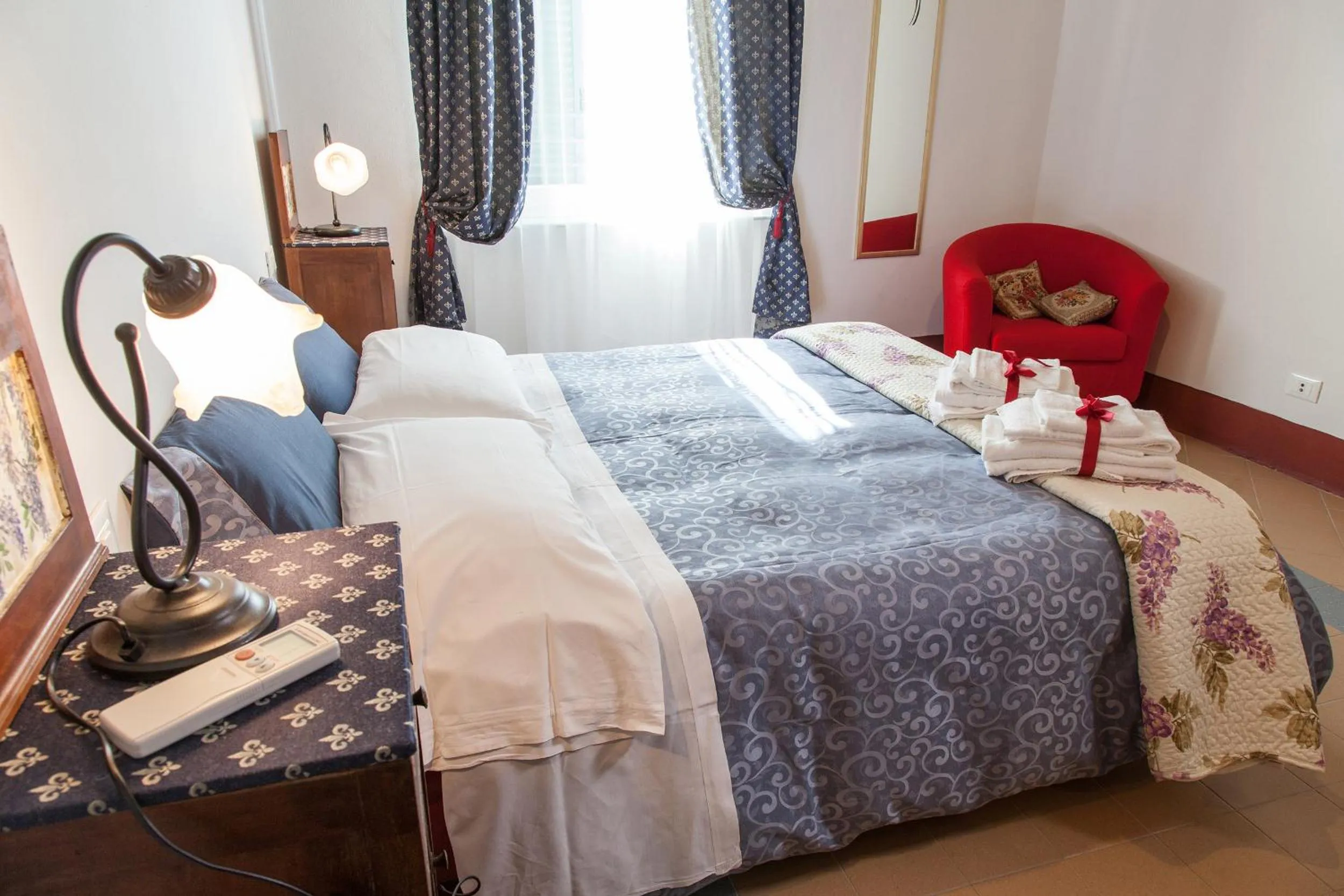 Bed in B&B Casa San Jacopo al Giardino