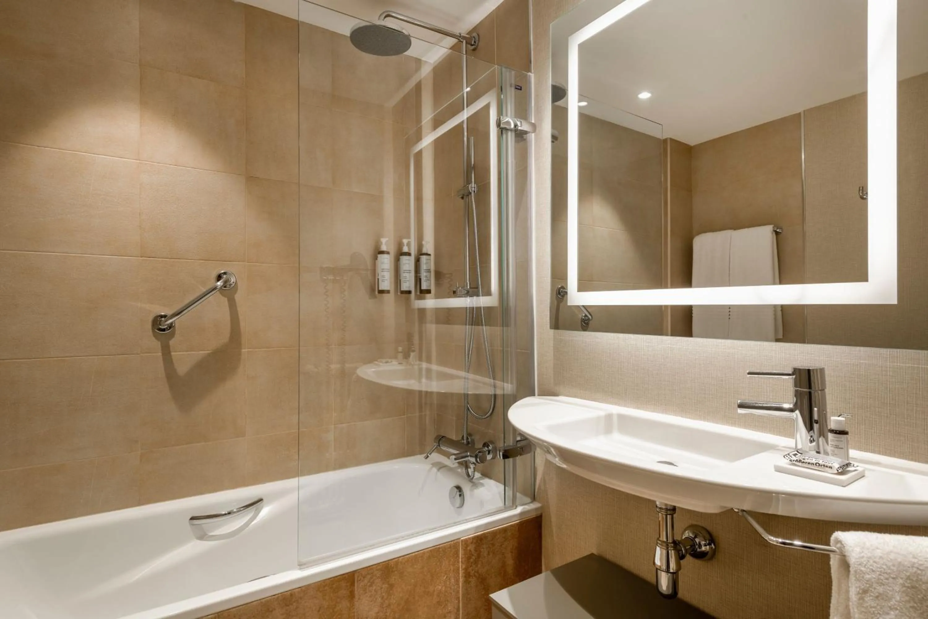 Bathroom in AC Hotel Carlton Madrid by Marriott