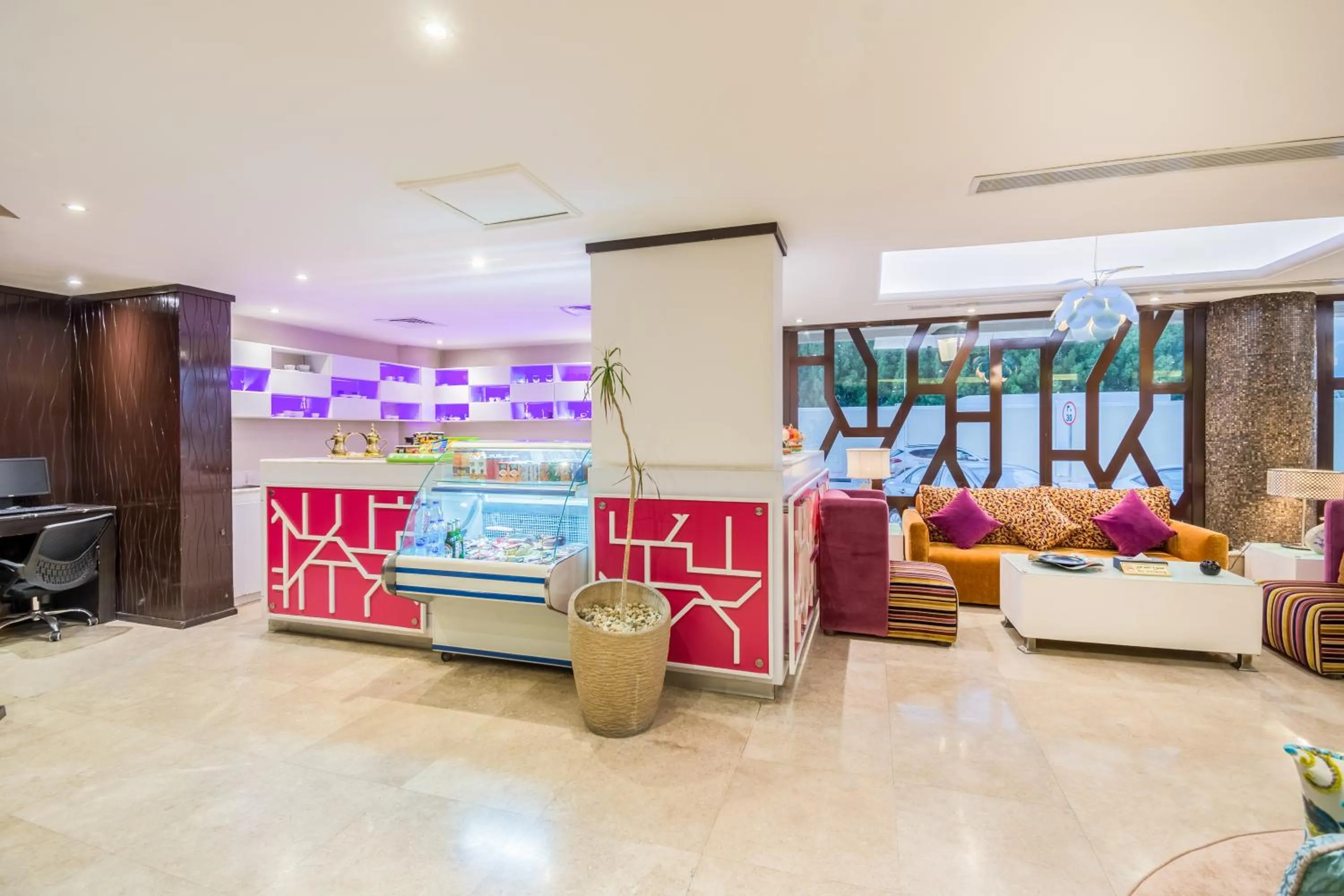 Lobby or reception in Al Muhaidb Residence Al KHOBAR