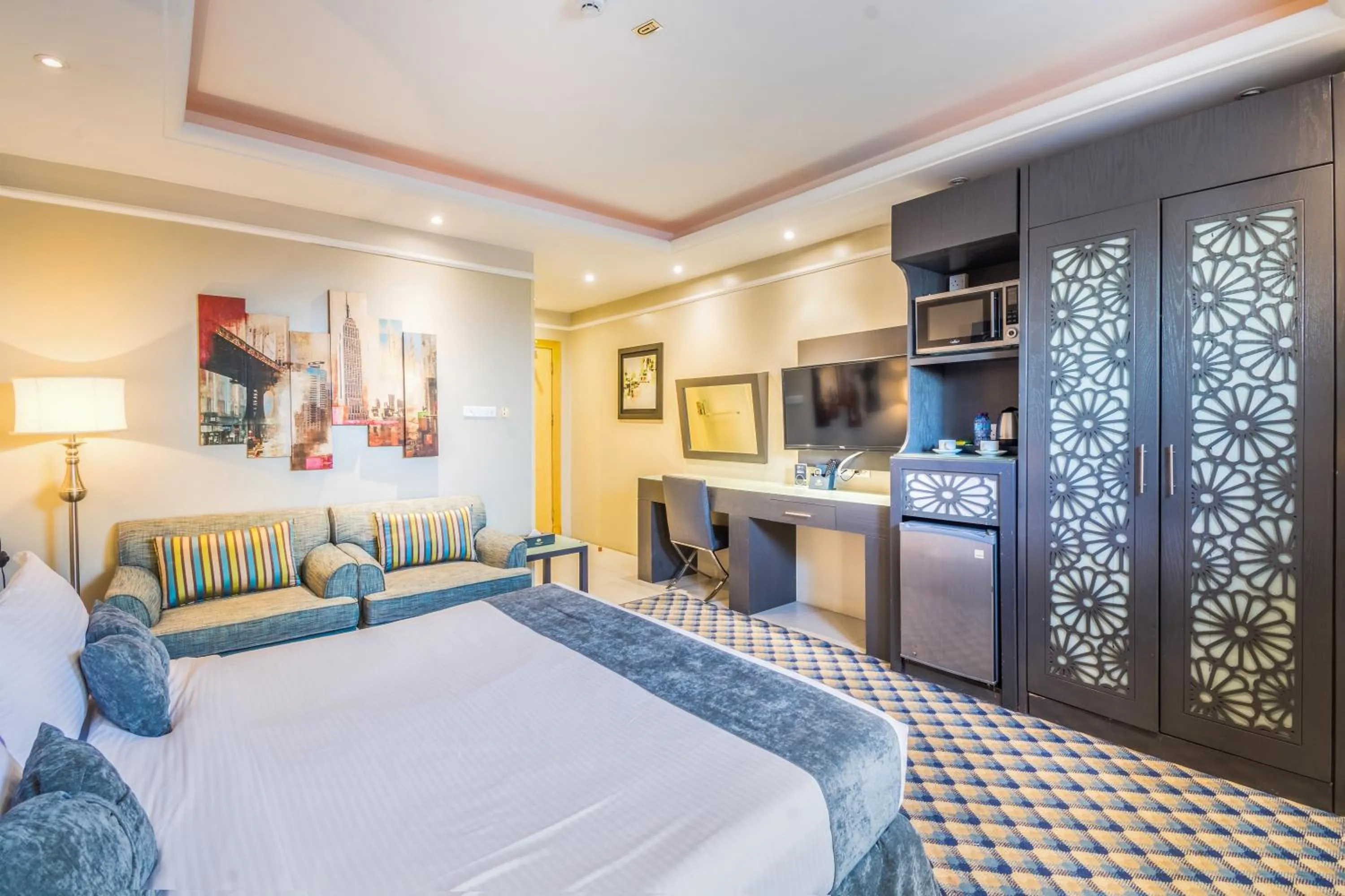 Photo of the whole room, Bed in Al Muhaidb Residence Al KHOBAR