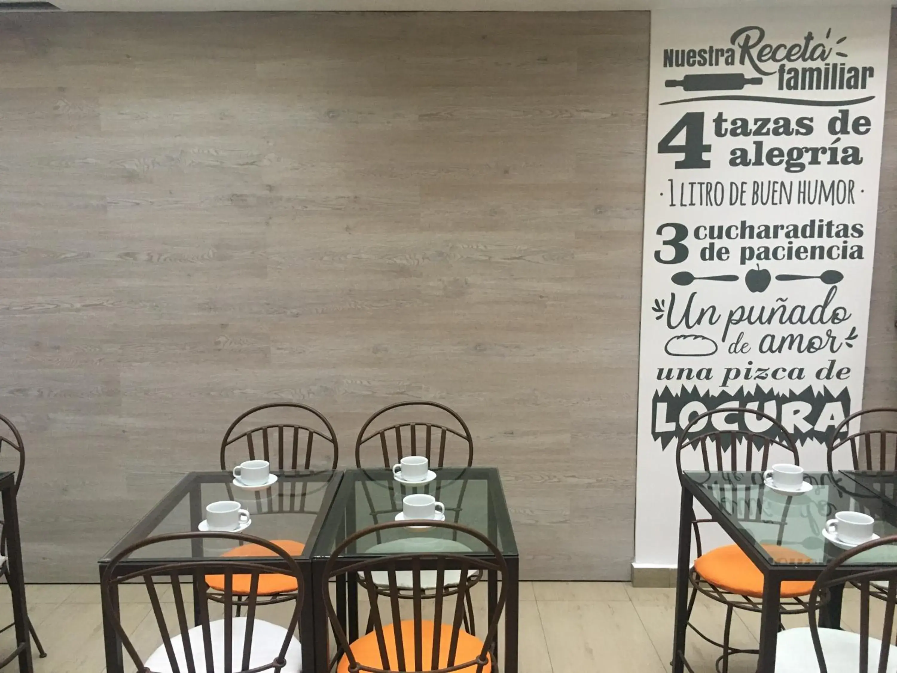 Lounge or bar in Hostal San Lorenzo Lounge or bar in Hostal San Lorenzo