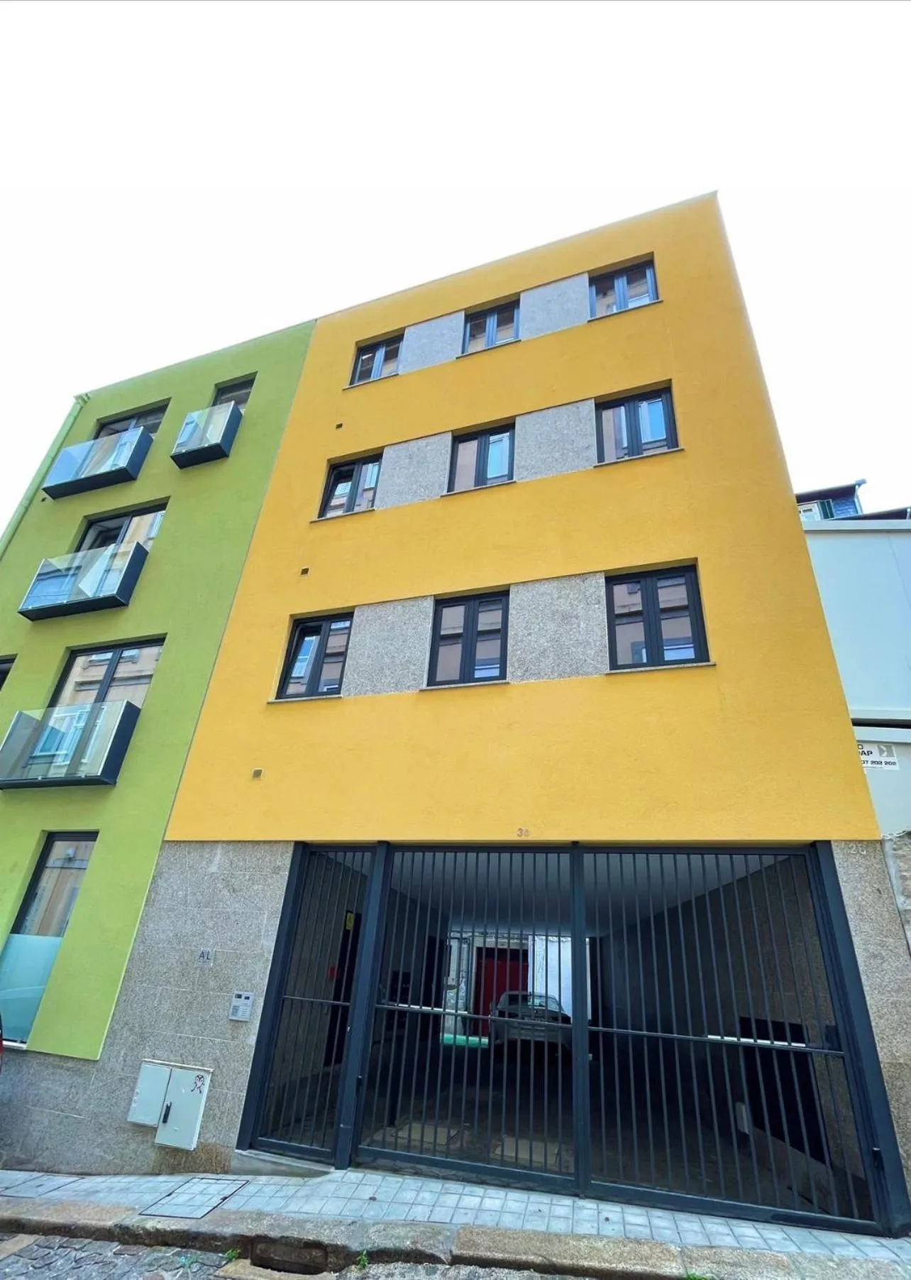 Property building in Wanderlust, by Bolhão Residences
