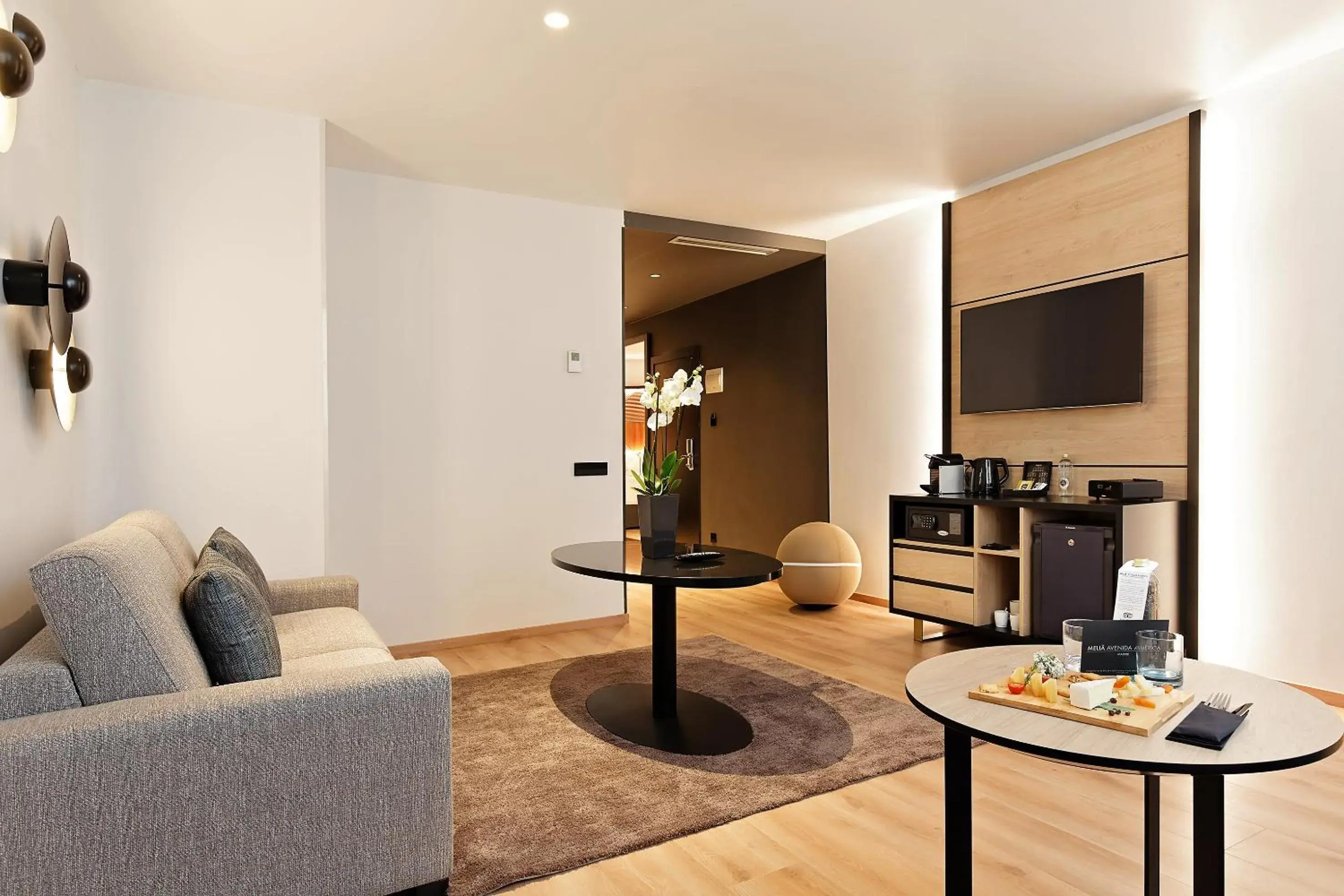 The Level Suite in Melia Avenida de America The Level Suite in Melia Avenida de America