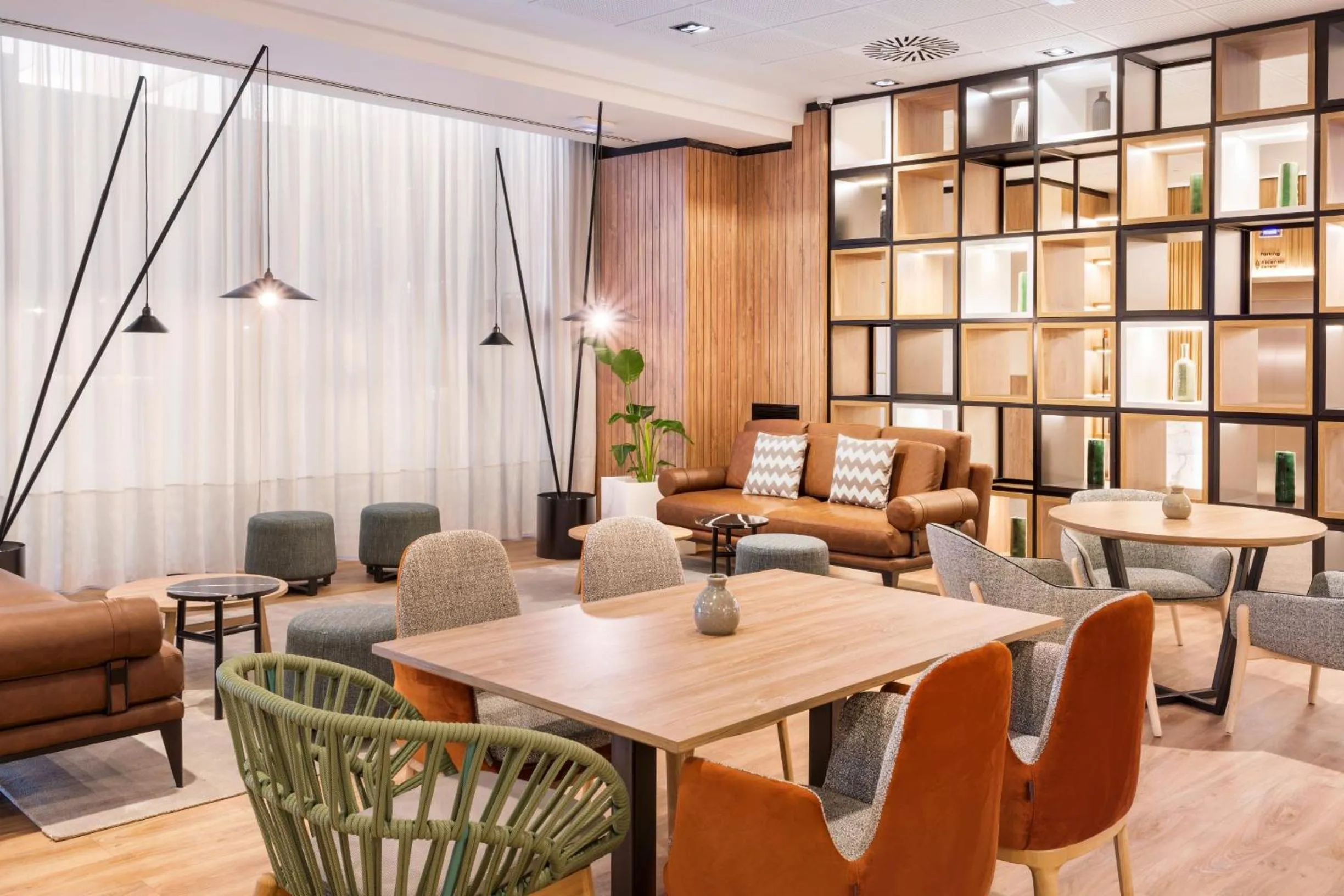 Lobby or reception in Melia Avenida de America