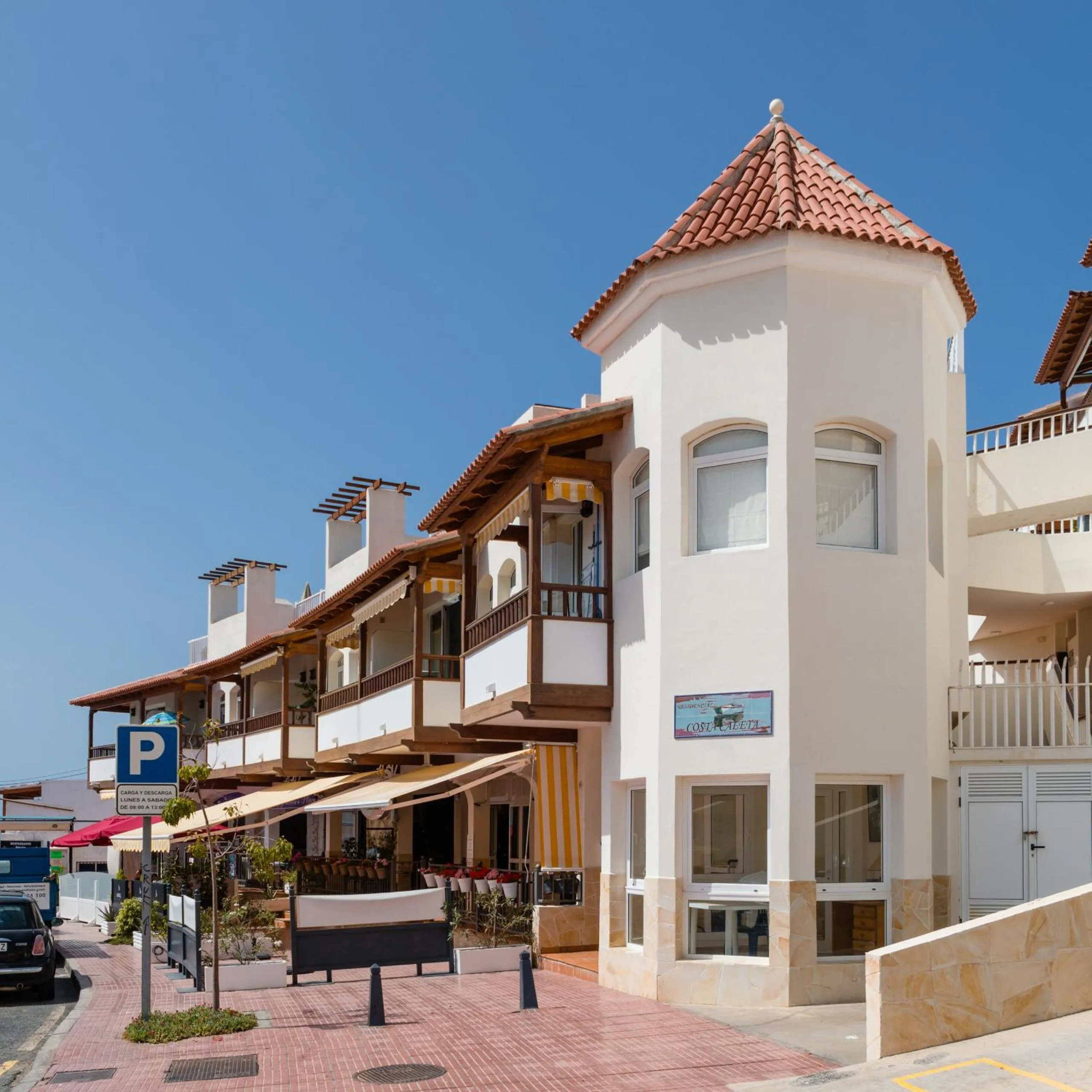 HomeForGuest Apartamento con piscina a 50M del mar en La Caleta