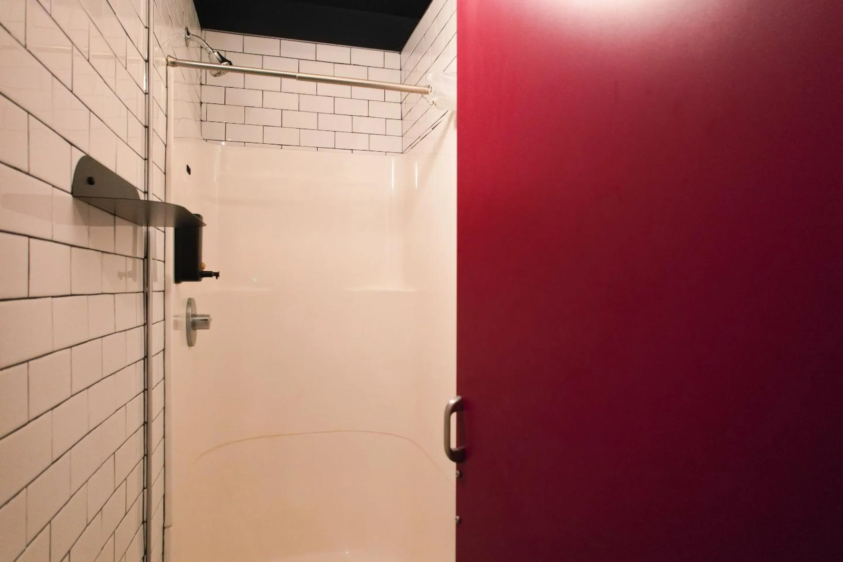 Shower in Chapter San Francisco