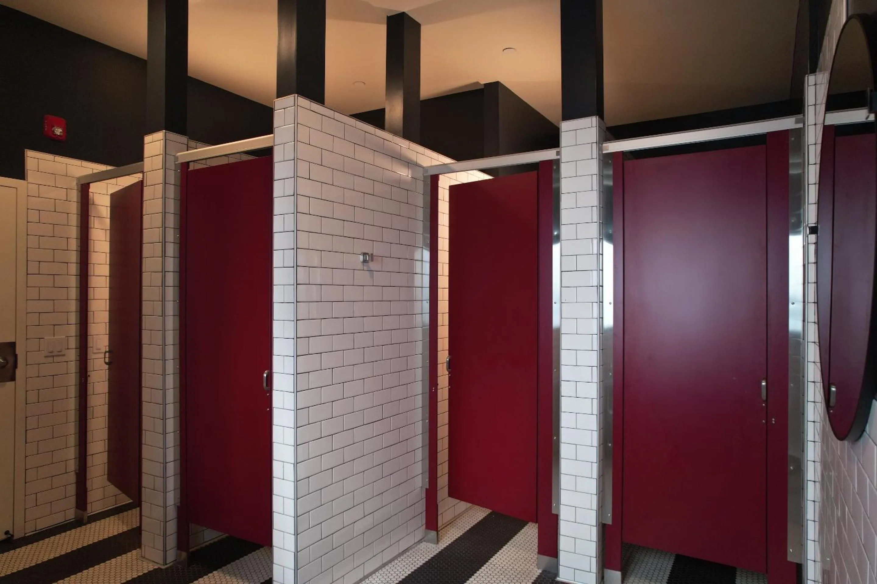 Shower in Chapter San Francisco