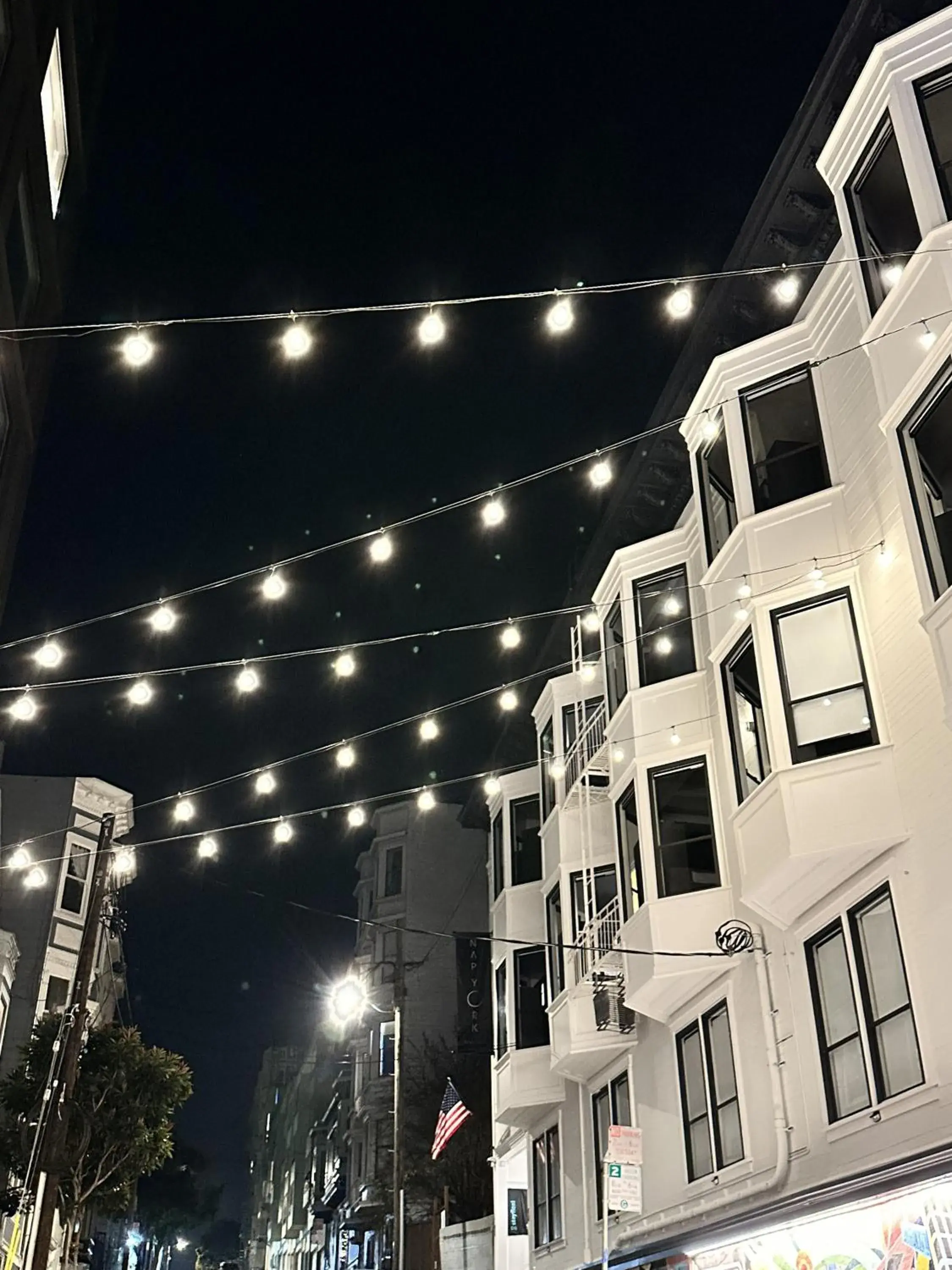 Property building in Chapter San Francisco Property building in Chapter San Francisco