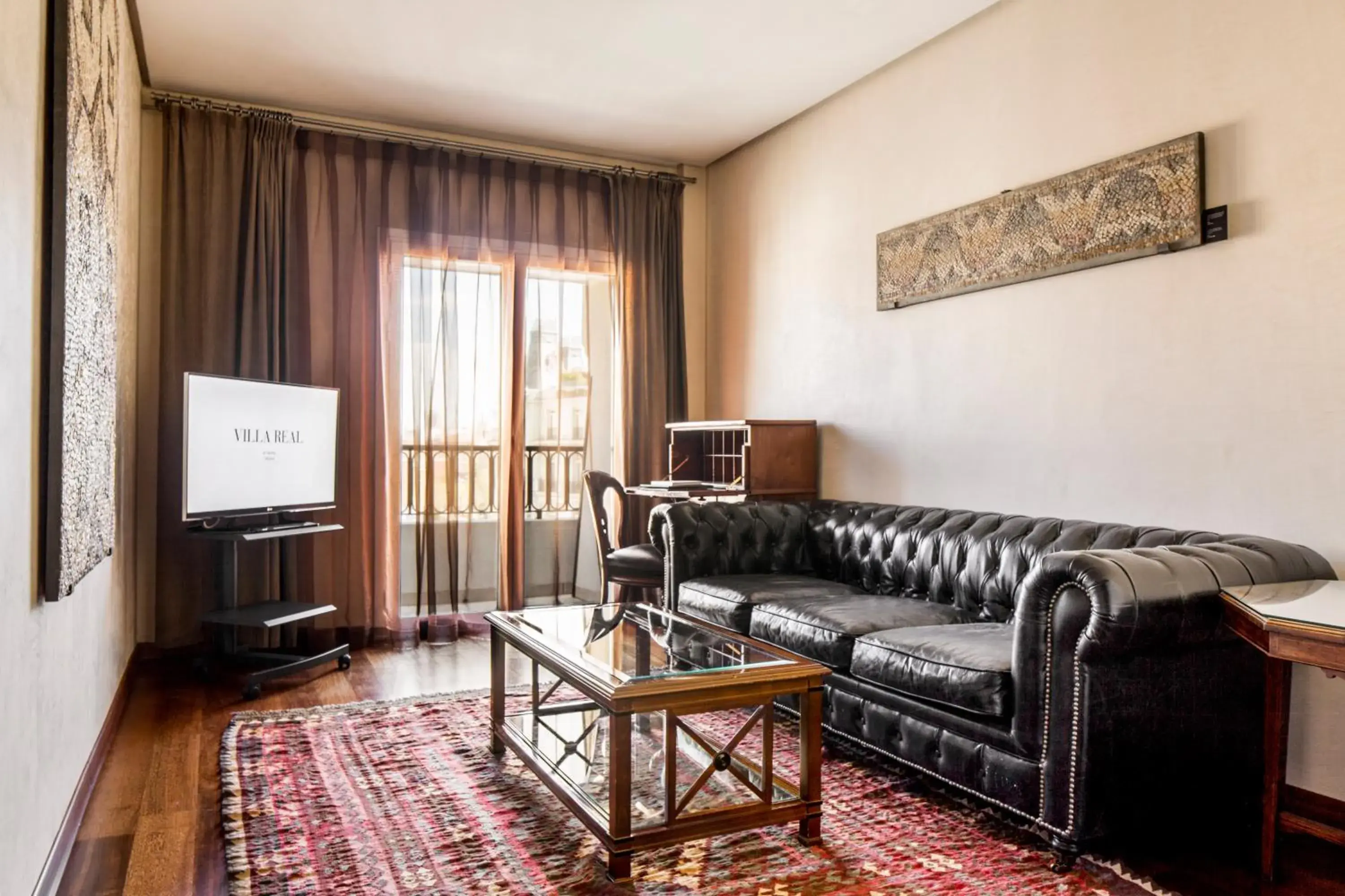 Living room in Hotel Villa Real, a member of Preferred Hotels & Resorts Living room in Hotel Villa Real, a member of Preferred Hotels & Resorts