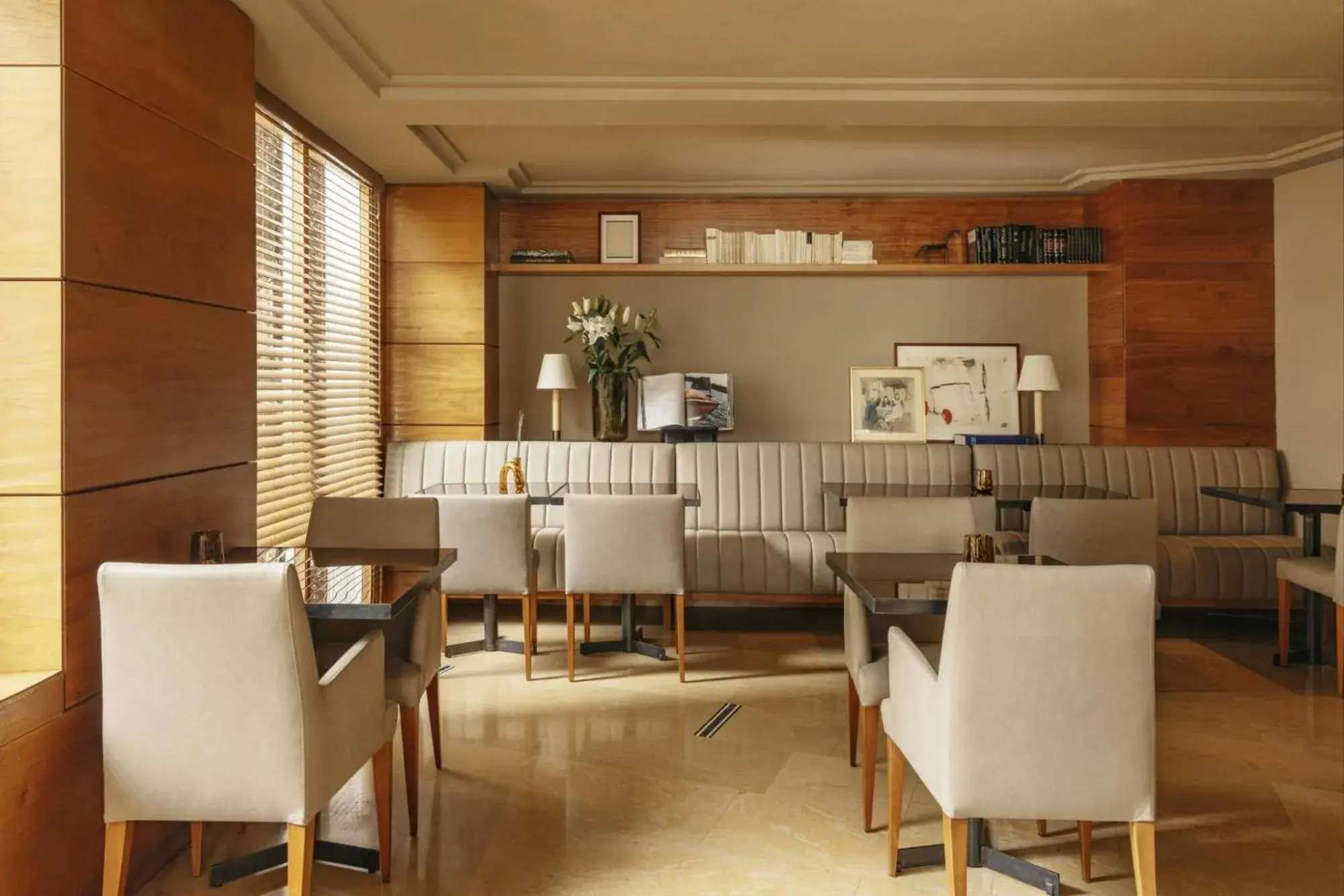 Restaurant/places to eat in Hotel Villa Real, a member of Preferred Hotels & Resorts Restaurant/places to eat in Hotel Villa Real, a member of Preferred Hotels & Resorts