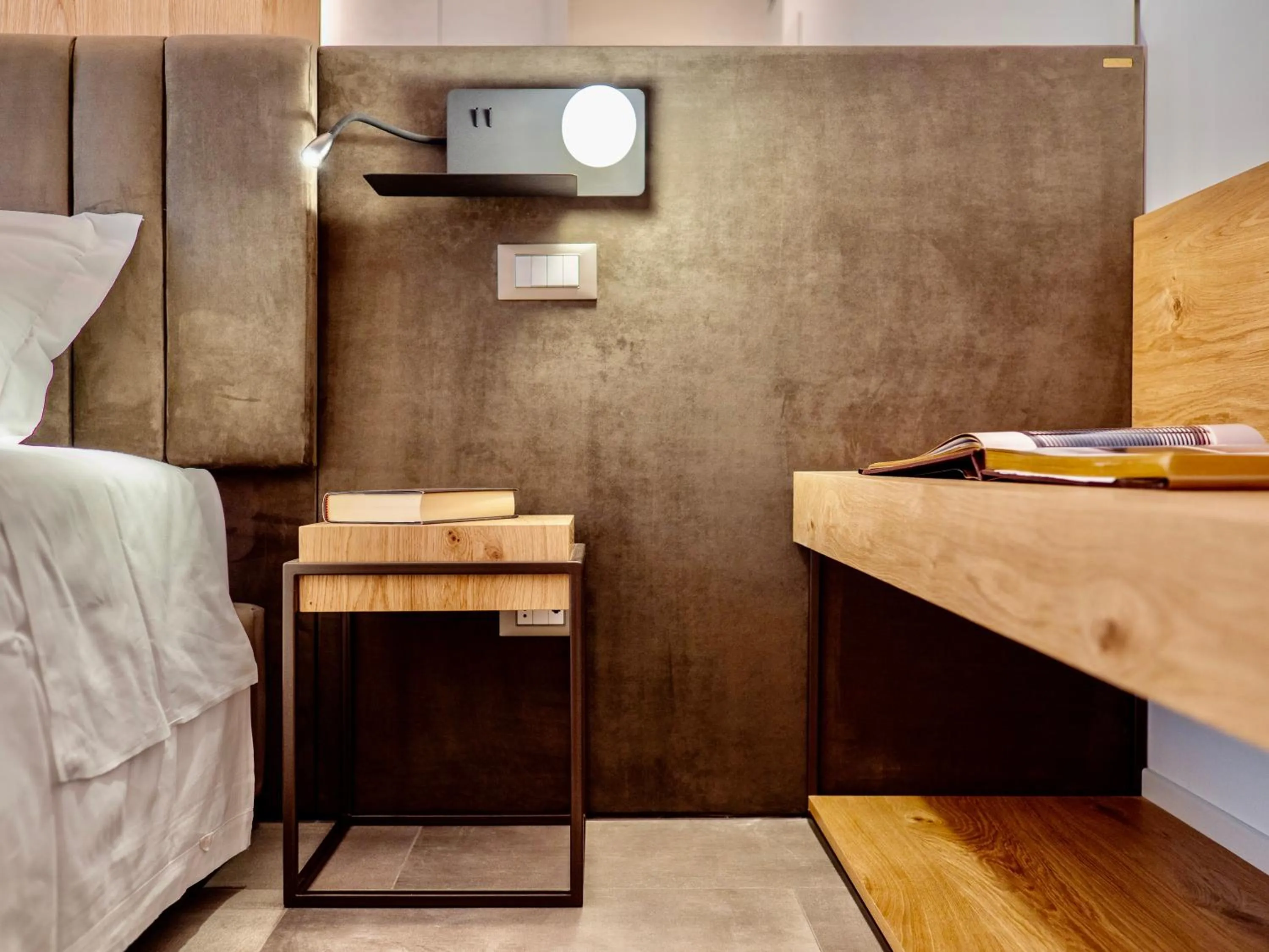 Bed in Venice Green Residence