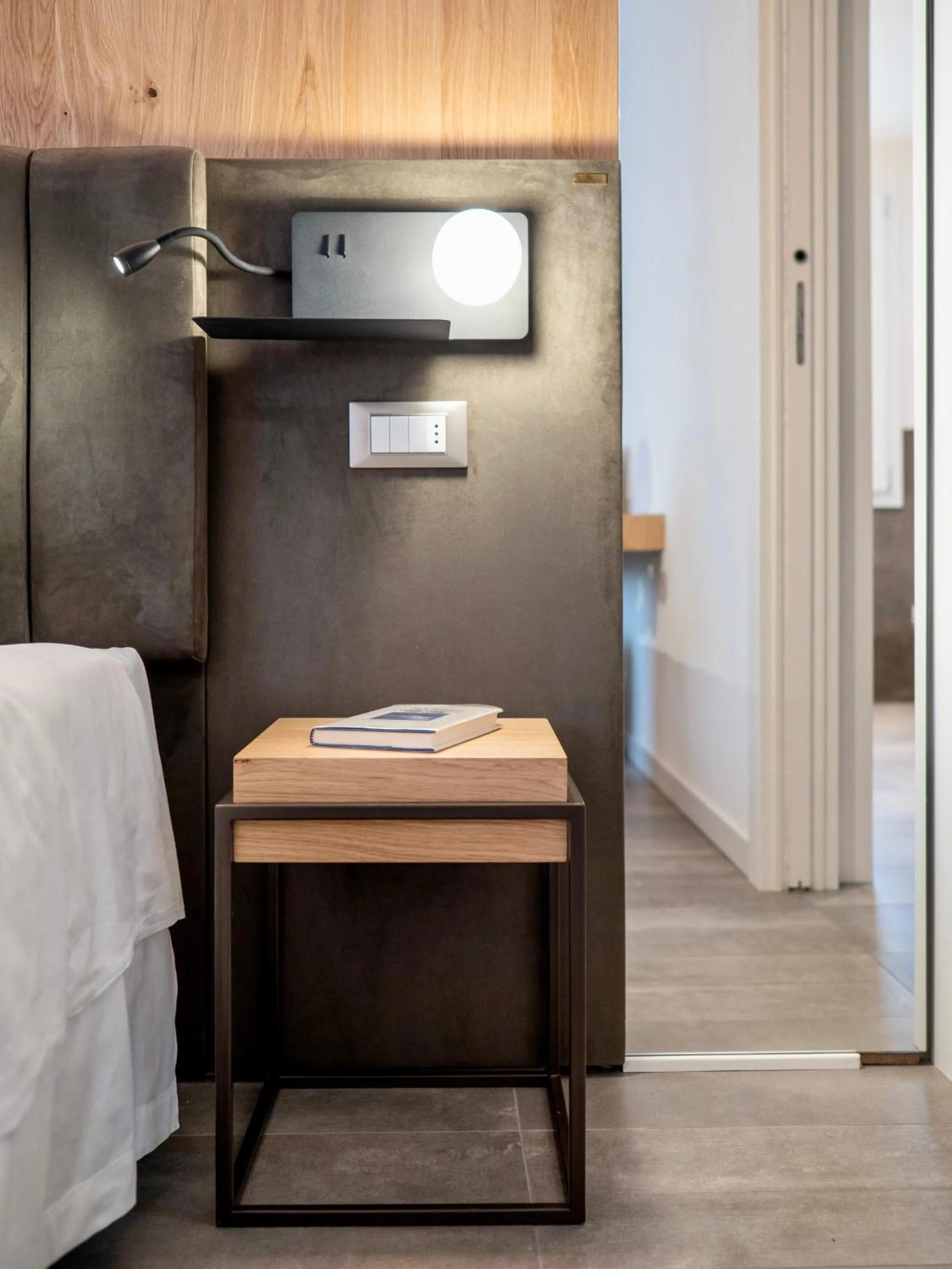 Bedroom, Bed in Venice Green Residence